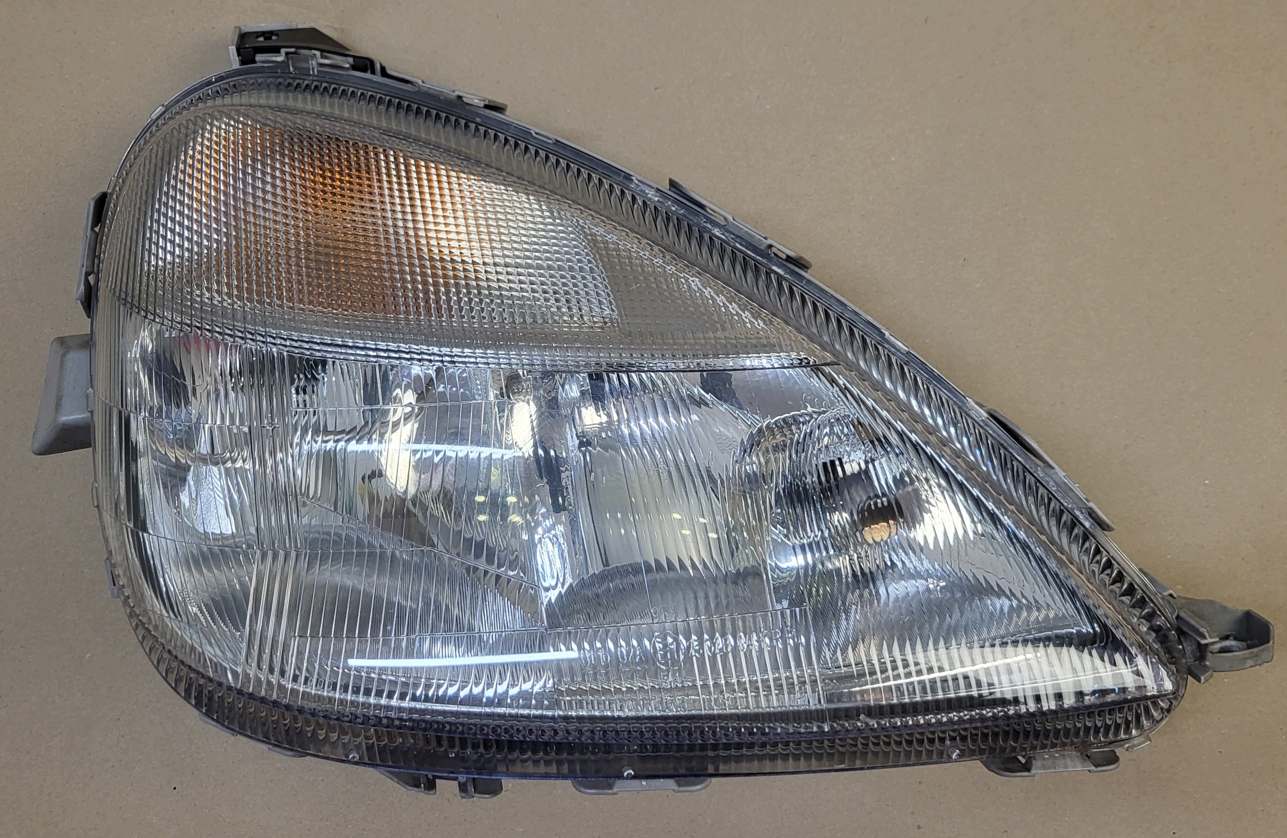 light REFLEKTOR right front MERCEDES A W168 original EUROPA