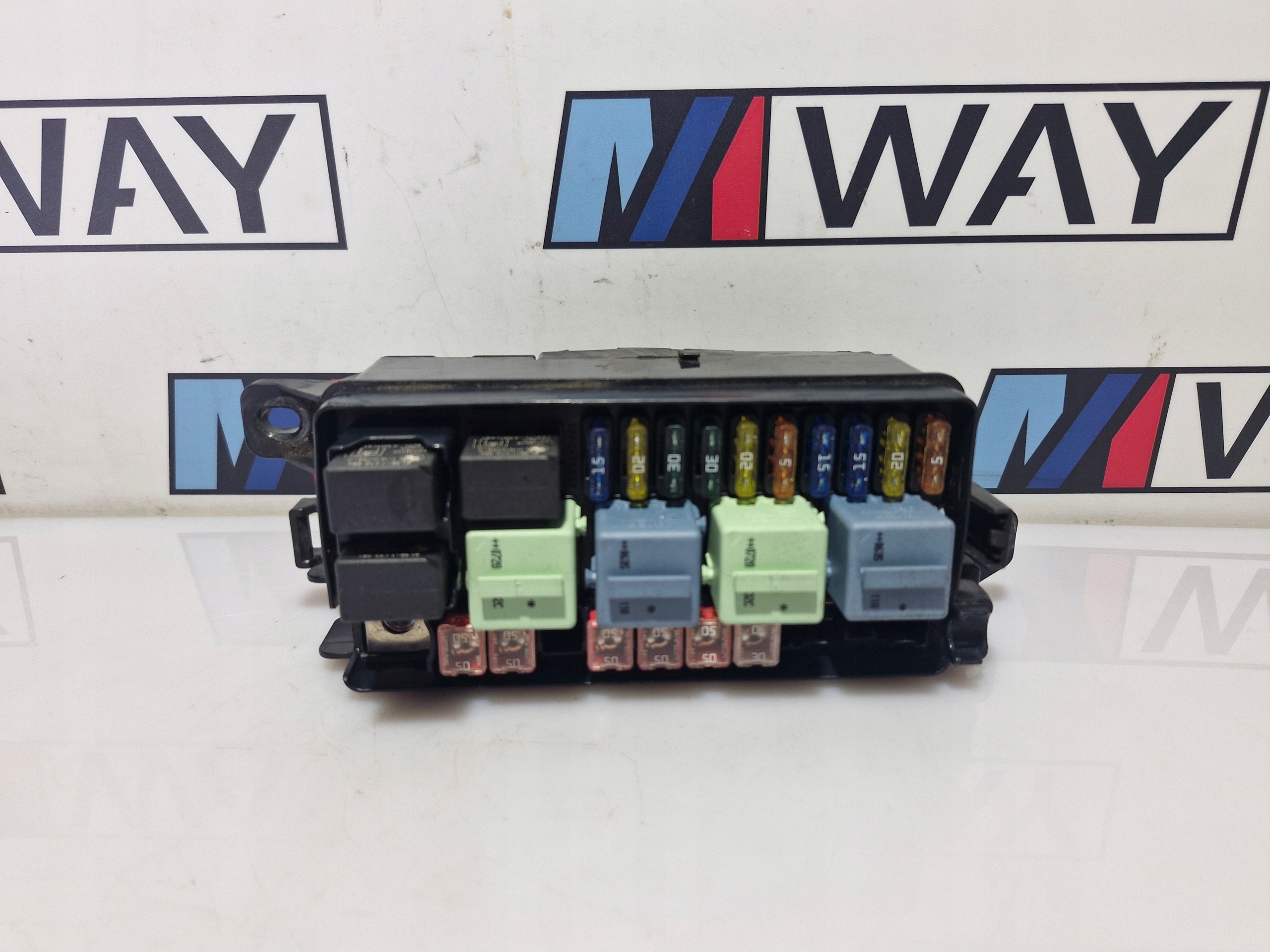 MINI COOPER R50 R52 R53 fuse box 6906614