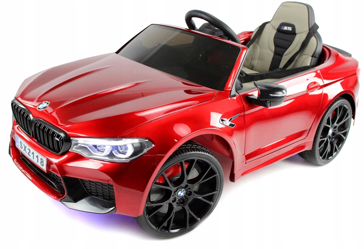 BMW M5 SKÓRA, EVA Auto na akumulator 12V 14ah, 2.4G, FULL LED Długość pojazdu 128 cm