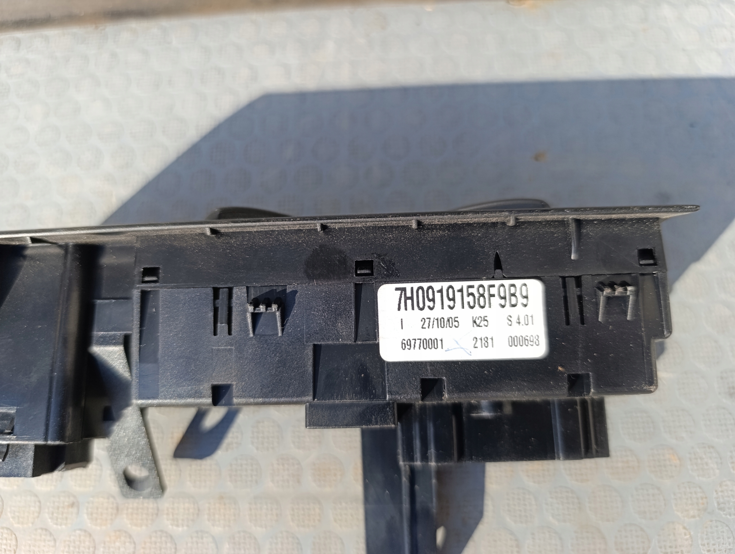 VW T5 control panel air conditioning devices for rear part 7H0919158F9B9