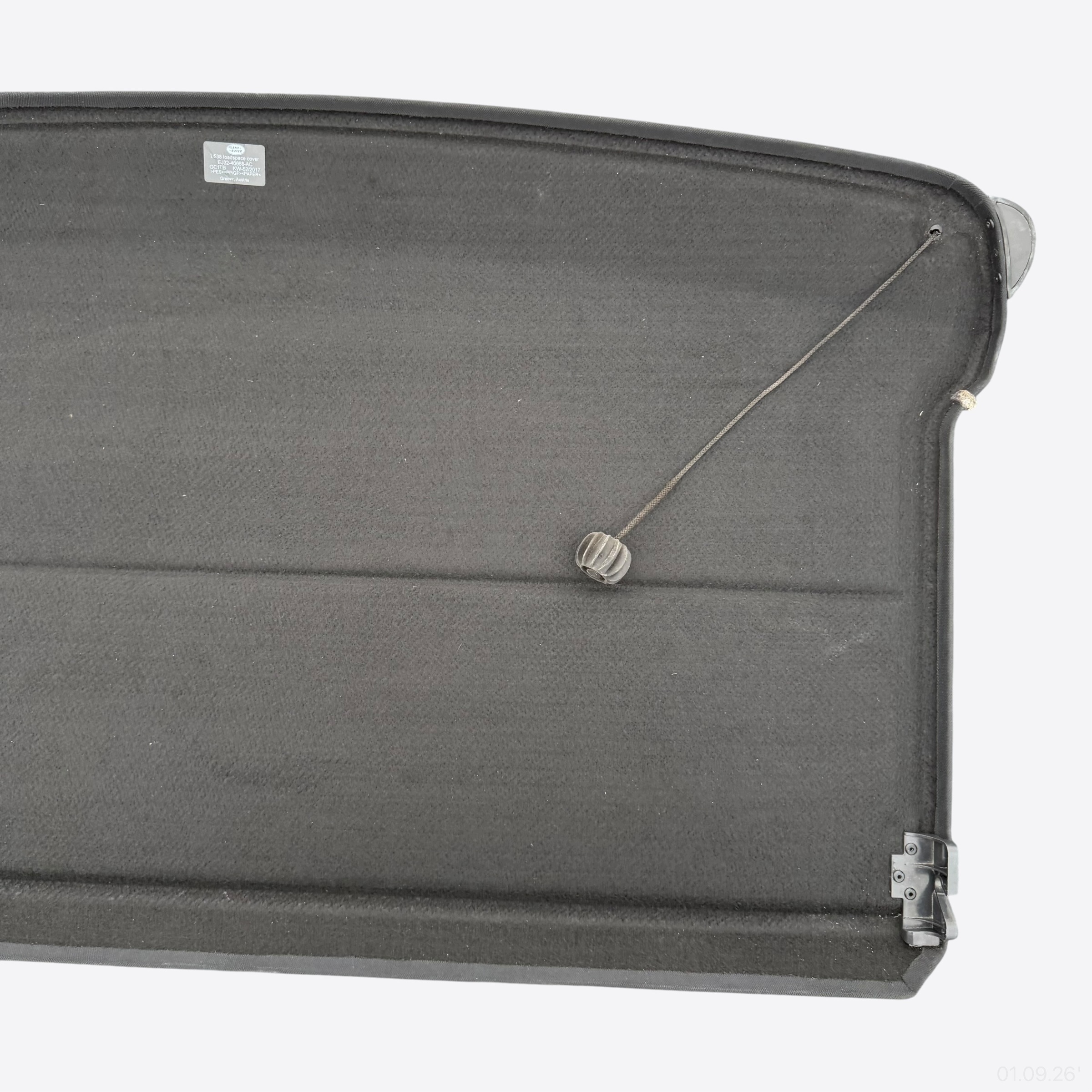 plato rear boot LAND ROVER EVOQUE and LIFT EJ32-46668-AC