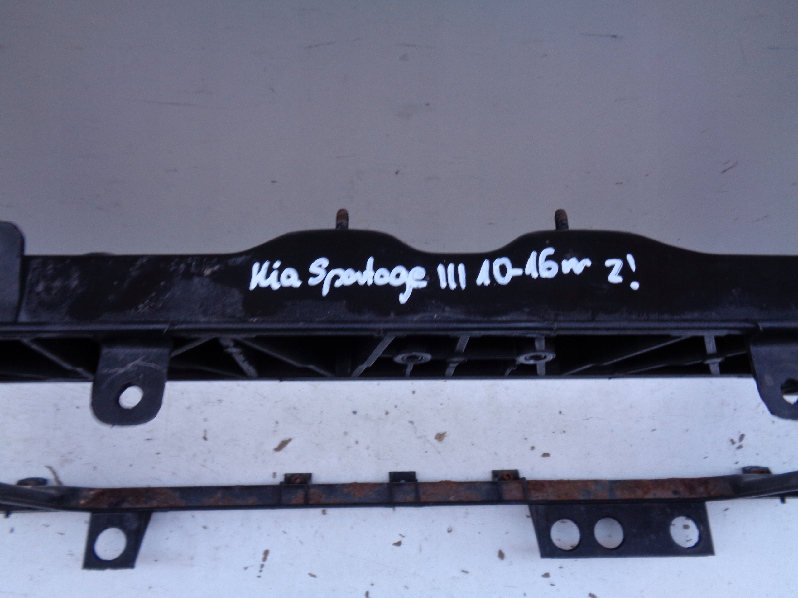bar, wall front KIA SPORTAGE III 10-16