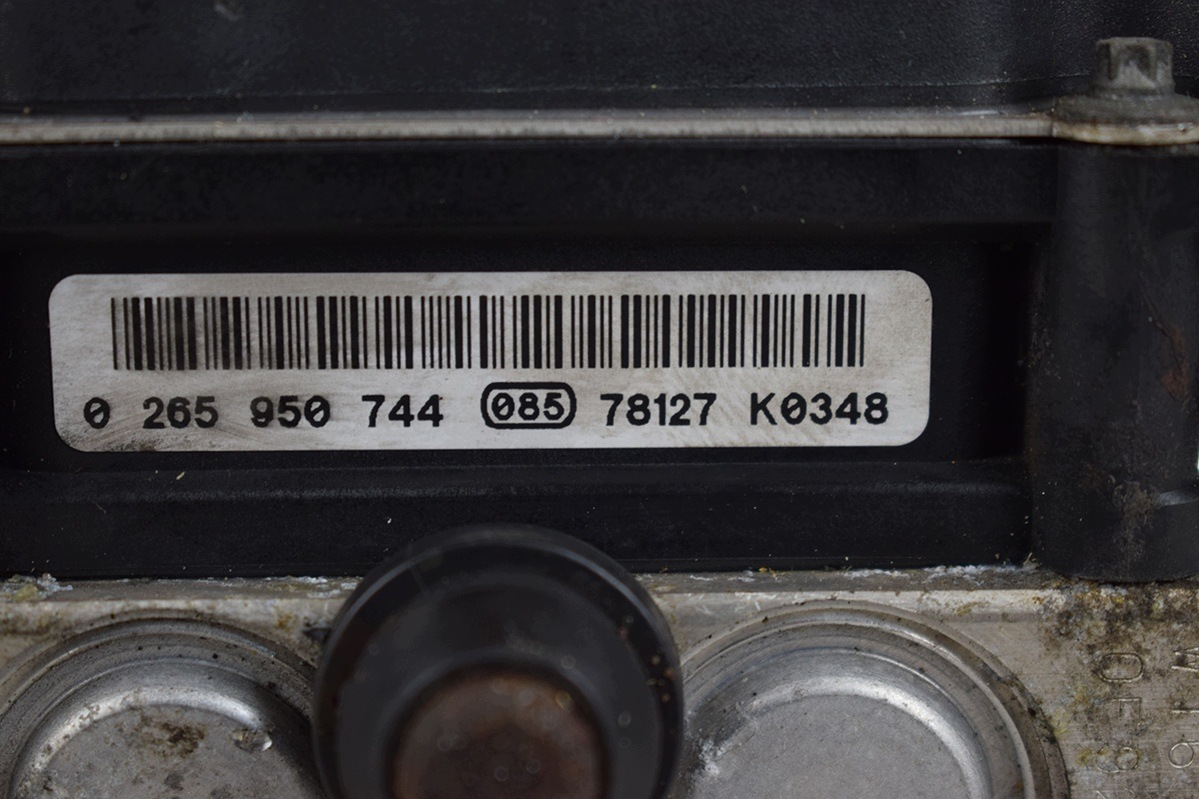 Pompa ABS * HONDA CIVIC VIII UFO 0265235398
