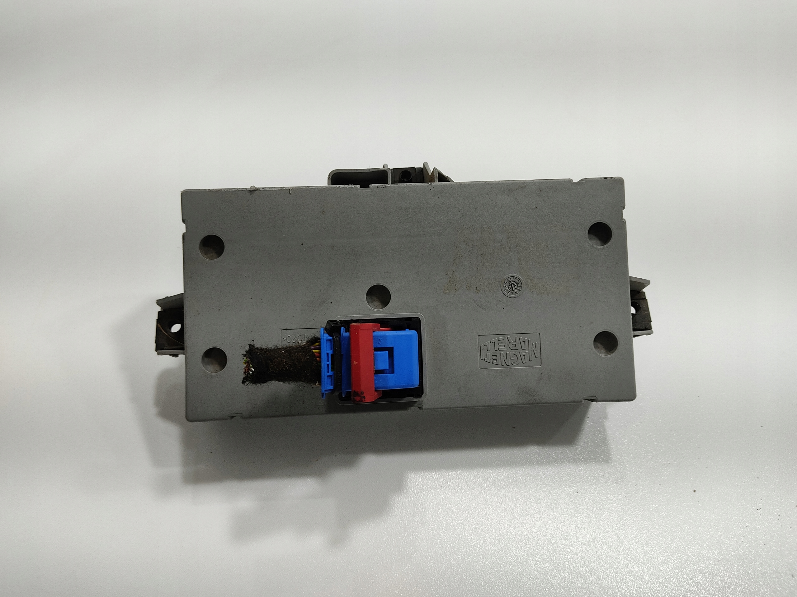 MODUŁ SKRZYNKA BEZPIECZNIKÓW BSI IVECO DAILY IV 2.3 HPI 69503499 2007-2011 Producent części Iveco OE