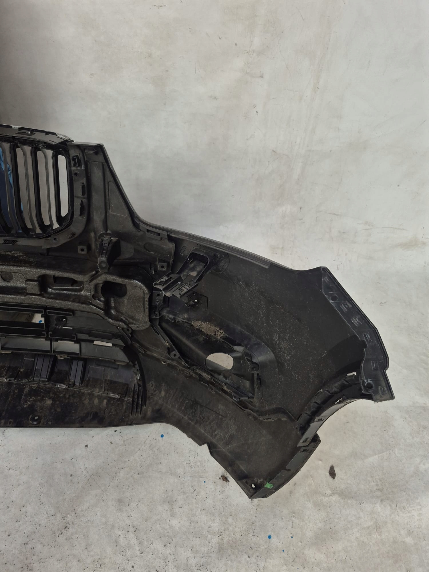 VOLVO XC40 17- bumper front front PDC