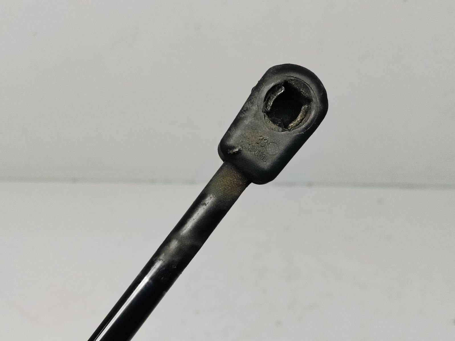 damper bonnets Audi A4 B8 2.0 TDI 8T082335902S 340N 08r