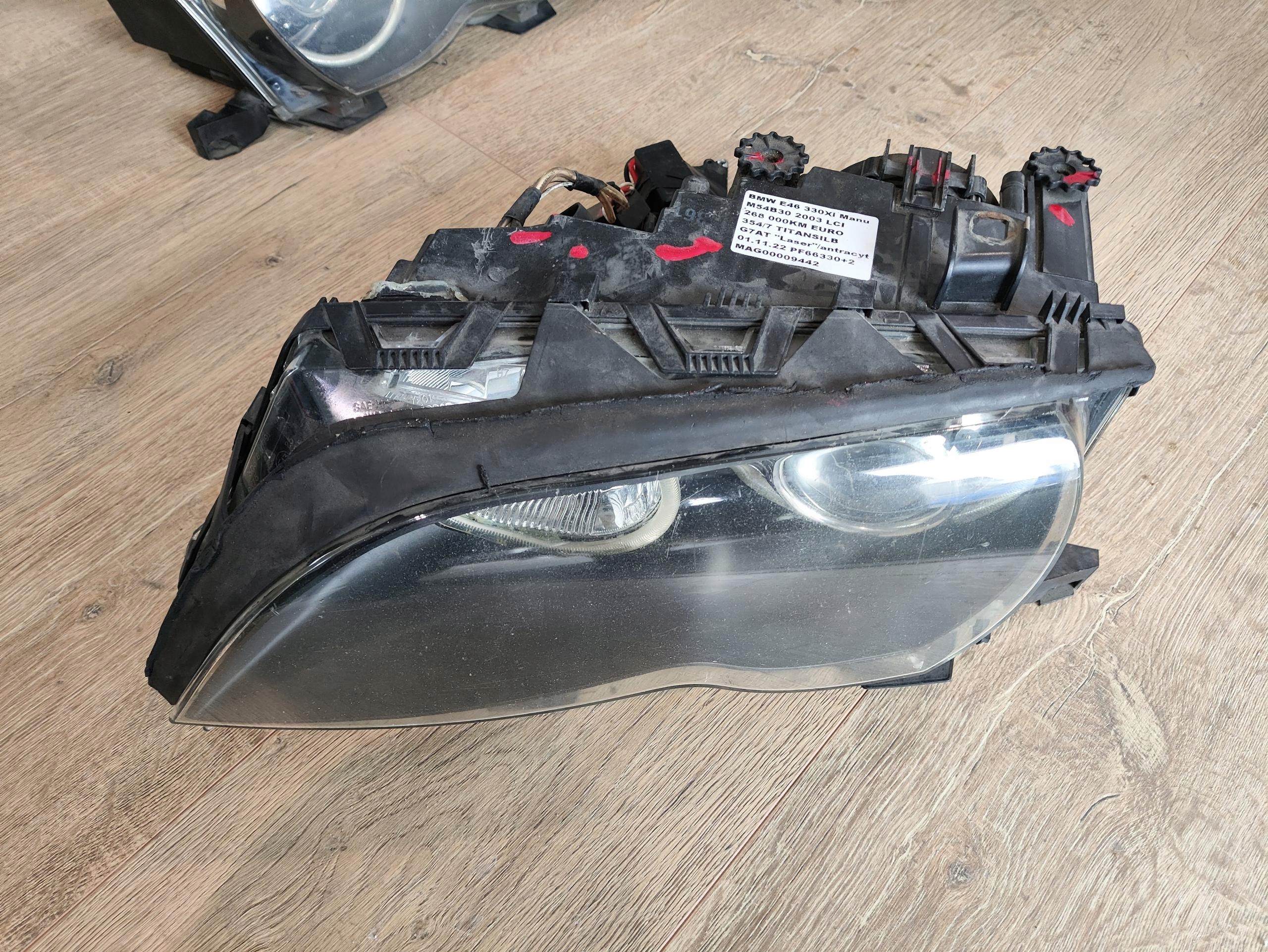 BMW E46 sedan light XENON right left 7165775 LIFT