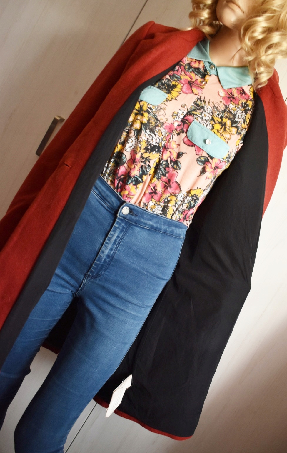 Płaszcz wełniany 36 S rudy miedziany wełna Zara elegancki prosty do kolan Rodzaj klasyczny