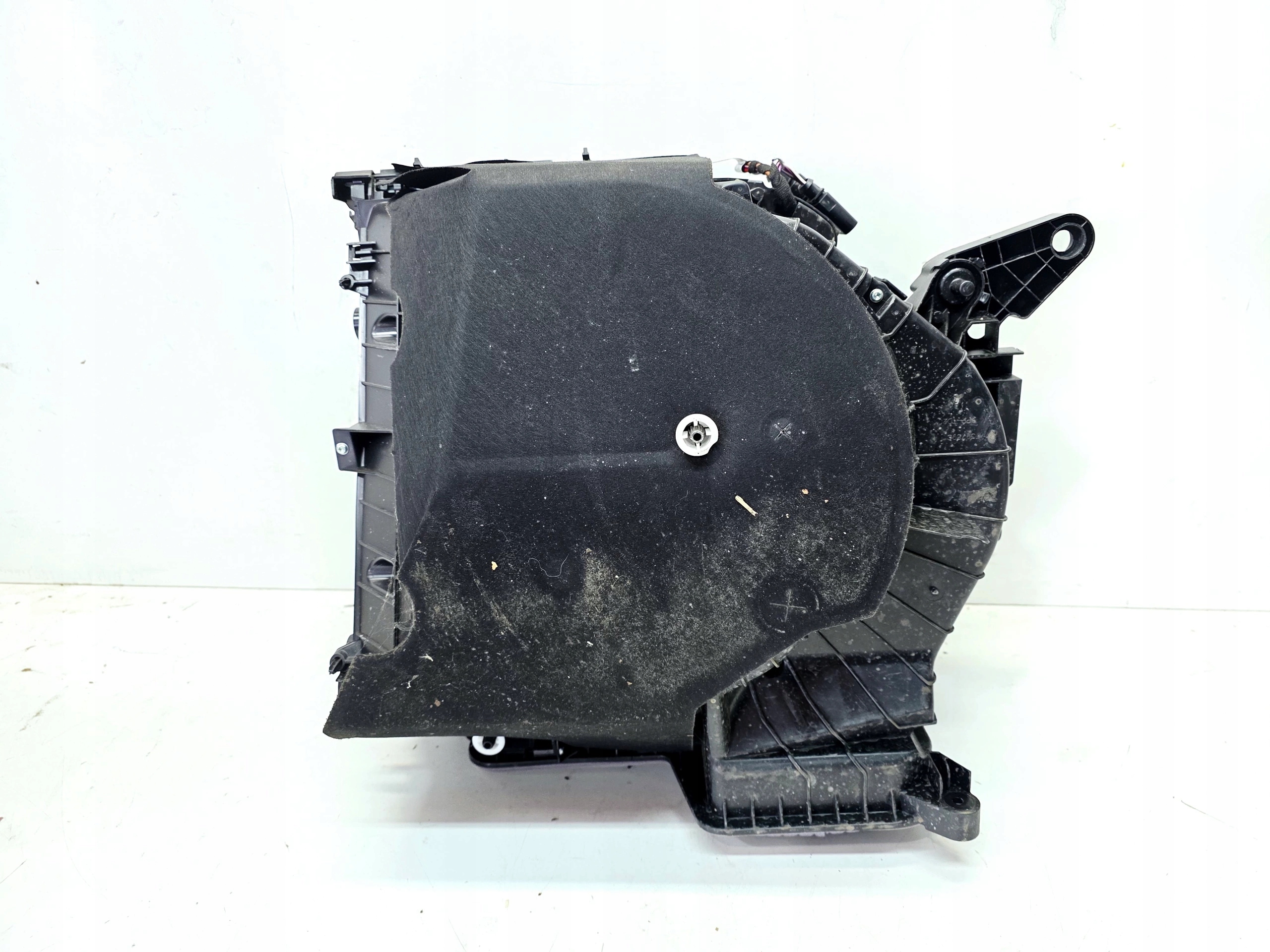 ventilátor tOPENÍ topení AUDI Q4 E-TRON 1EA820153M
