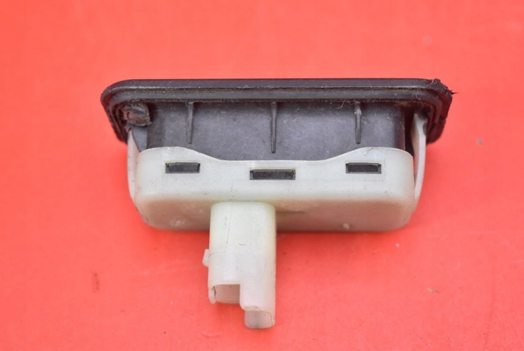handle button bonnet rear part 8200385516 RENAULT MEGANE 2 II KOMBI 06-12