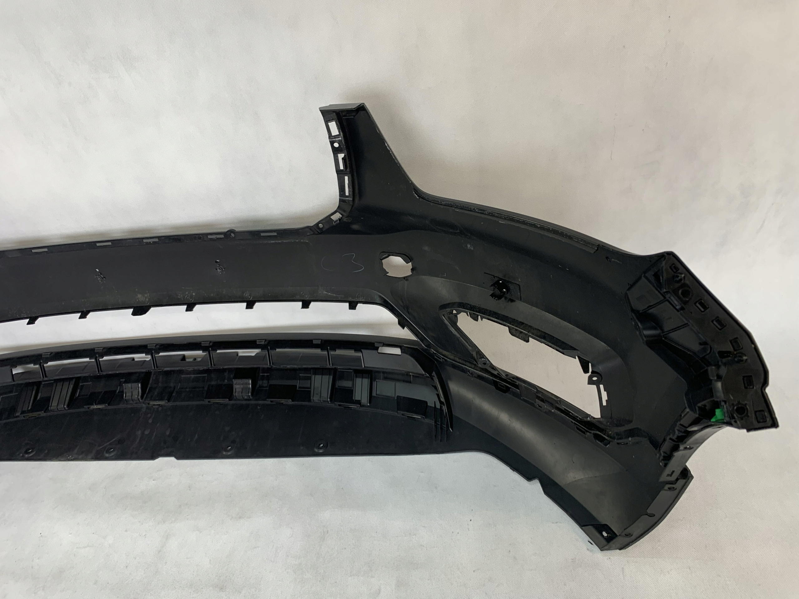 Frontstoßstange Volvo XC40 17-21r PDC 31449359 03.26