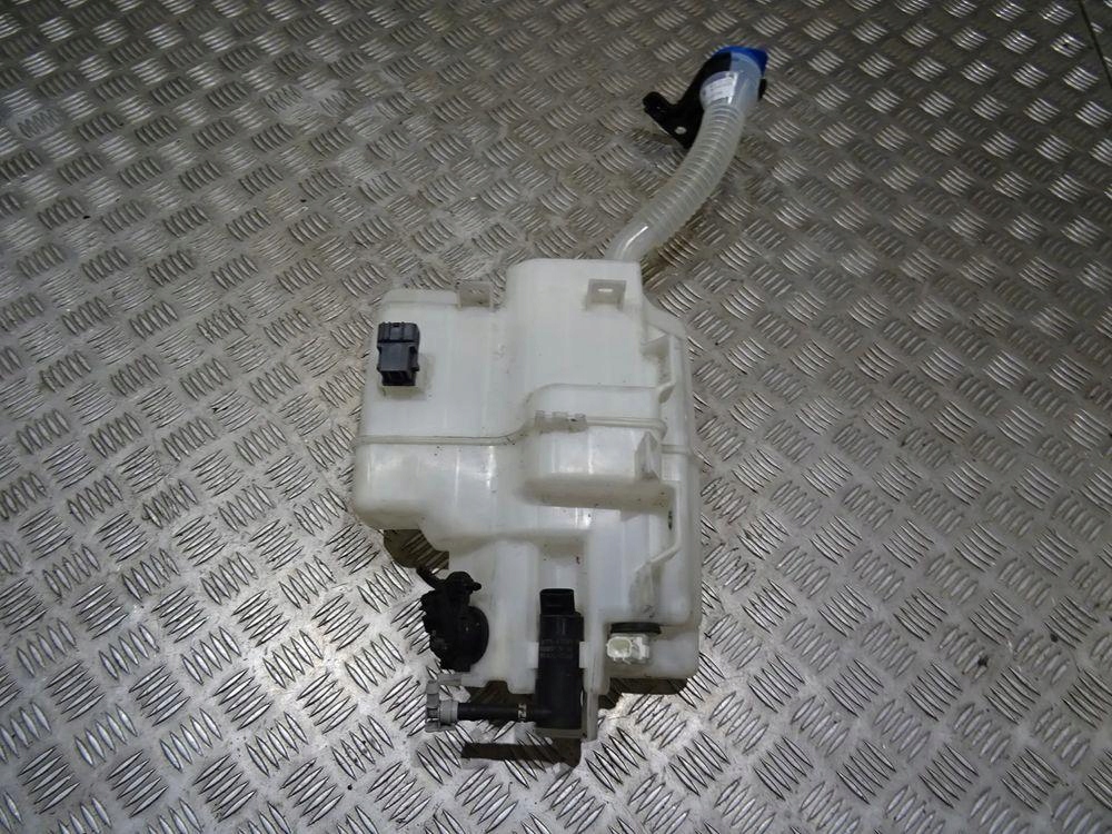 mazda II бачок омывателя для HLC-41020