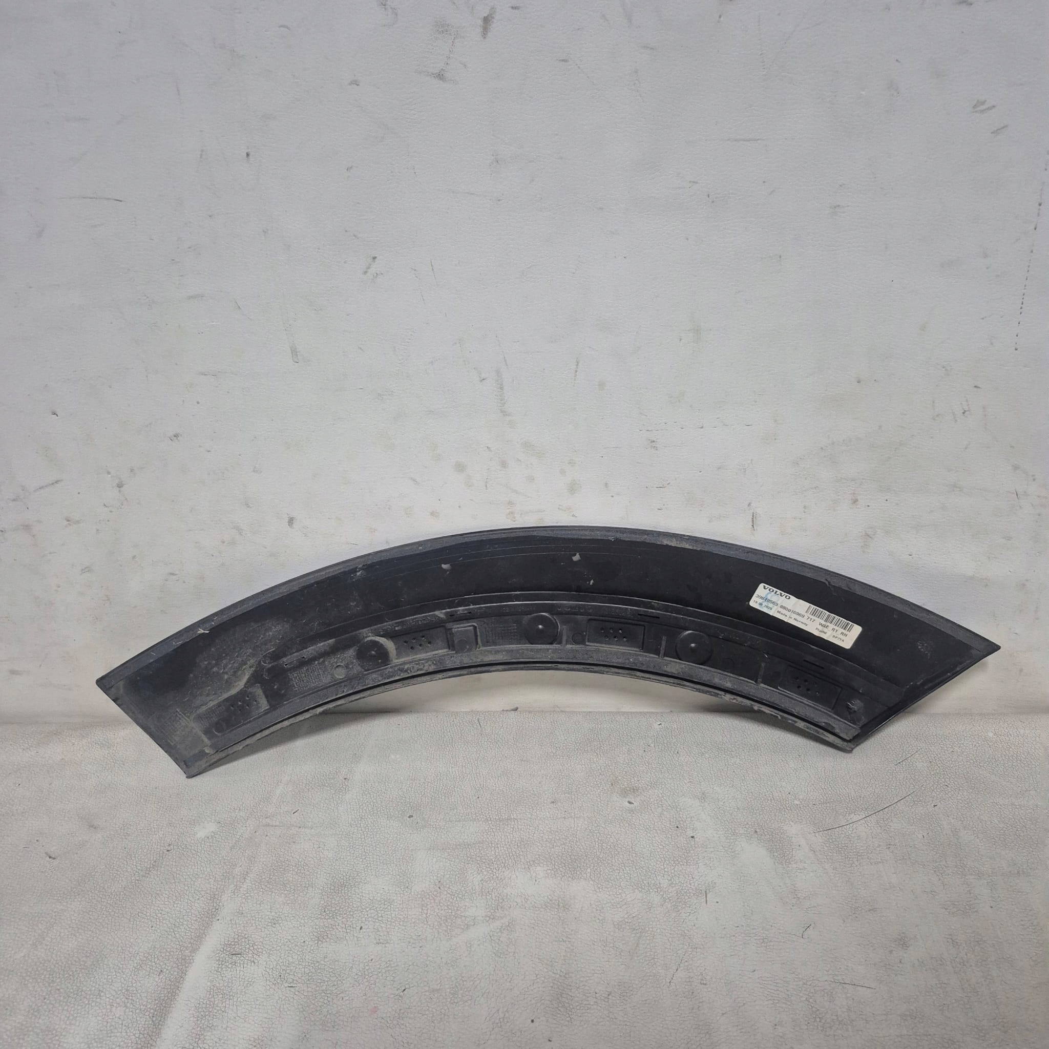 VOLVO XC60 II 2 17-> moulding cap right rear part