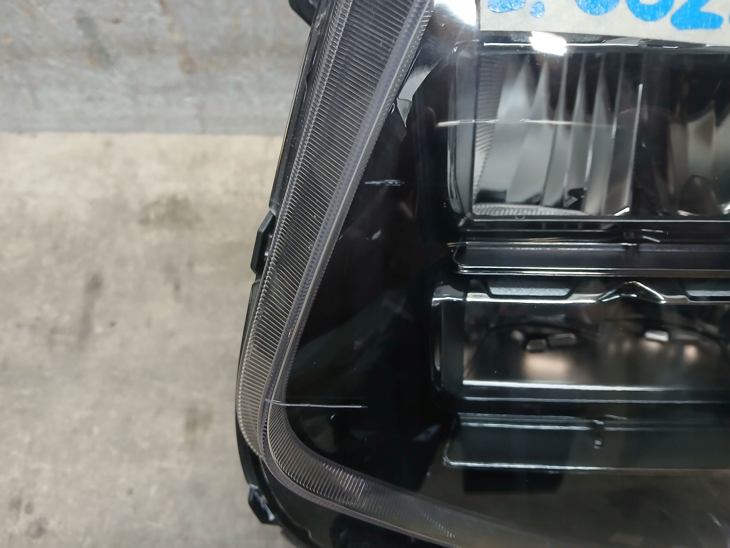 light front left HYUNDAI TUCSON IV 4 20- FULL LED N7921-62110