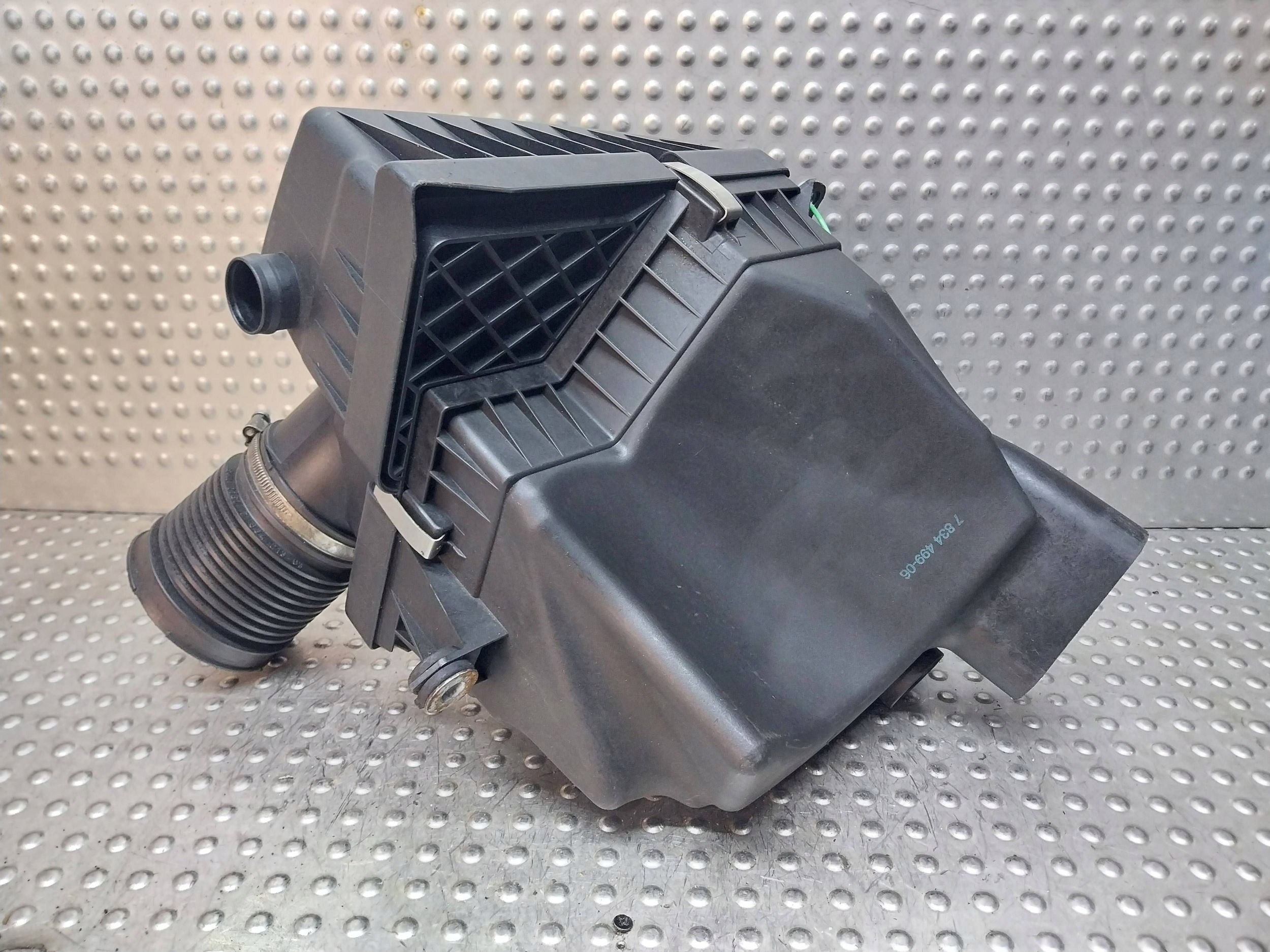 Gehäuse filter luft rechts 7834499 BMW M5 M6 E60 E61 E63 E64