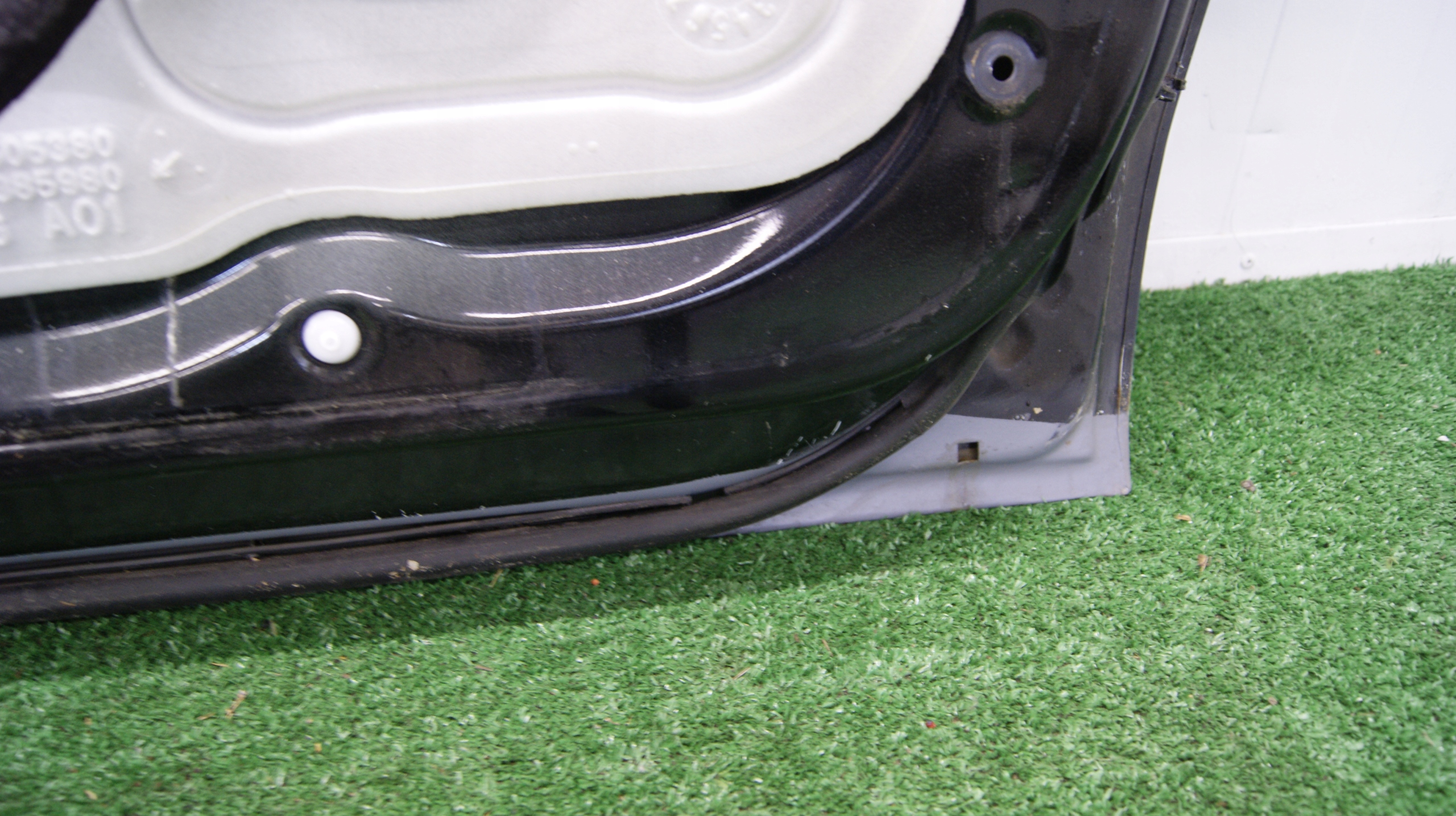 door left front CITROEN C4 II (B7) KOD LAKIERU KTV