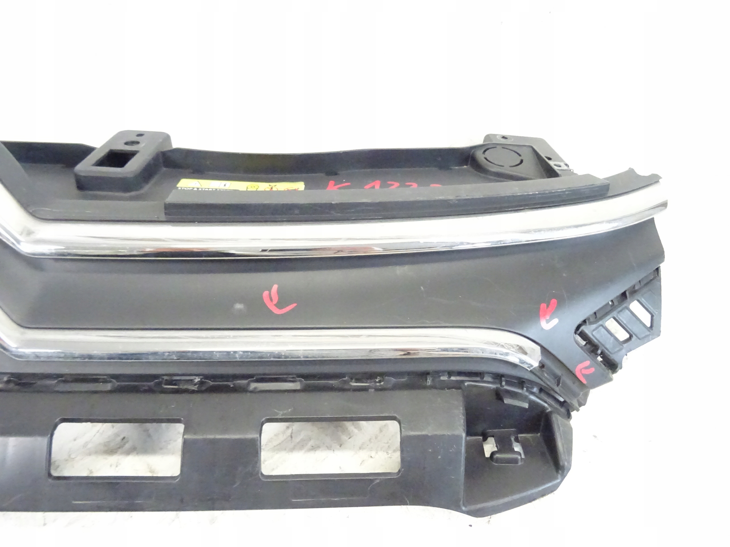 grill grille front front CITROEN C3 III LIFT 9833503480