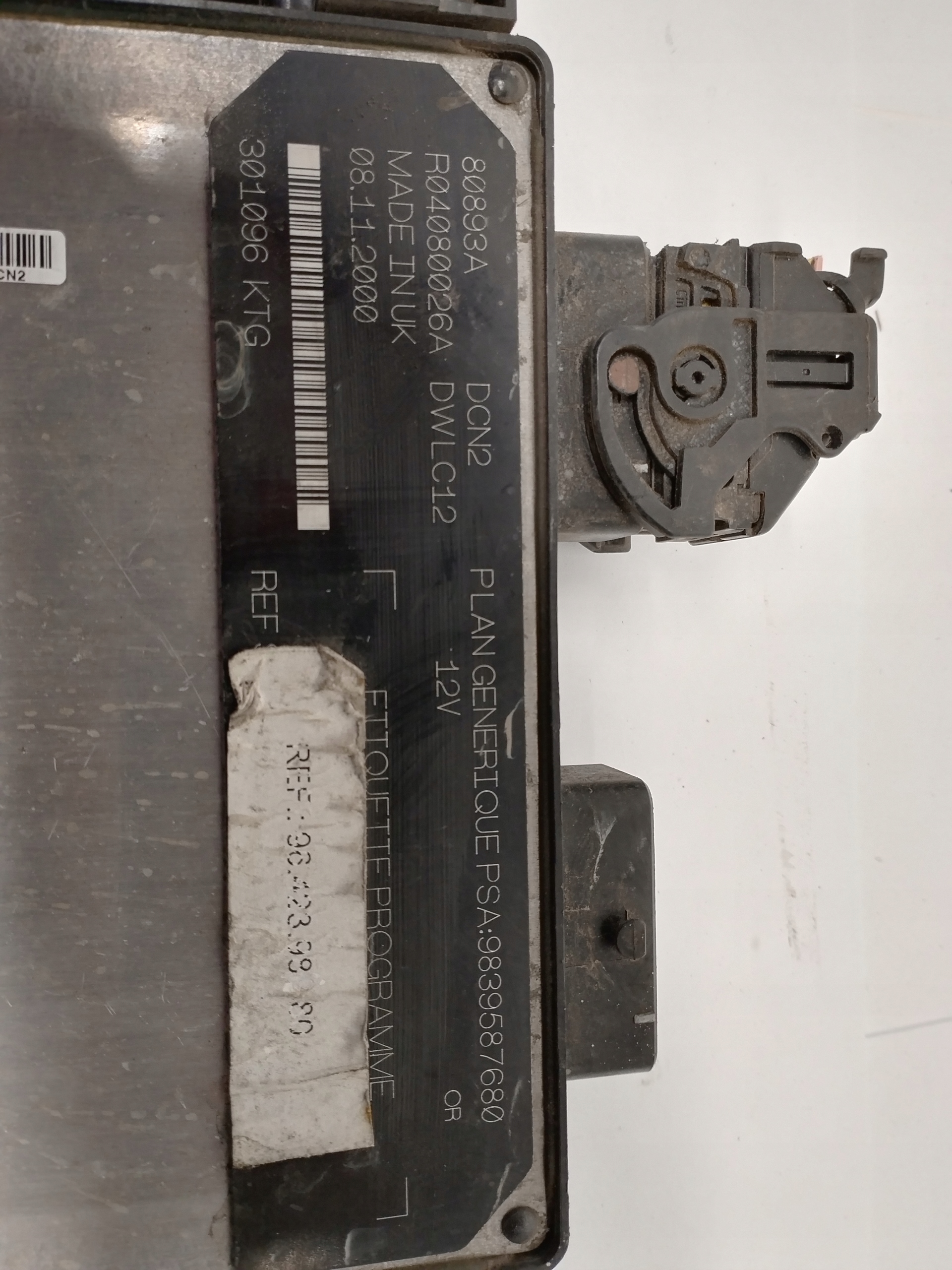 computer control unit of the engine Peugeot Part 9839587680