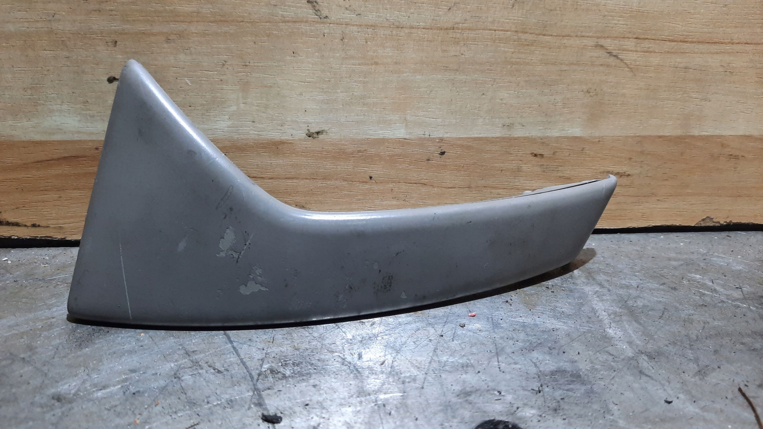 Ручка передняя правая для VOLVO V70 II S60