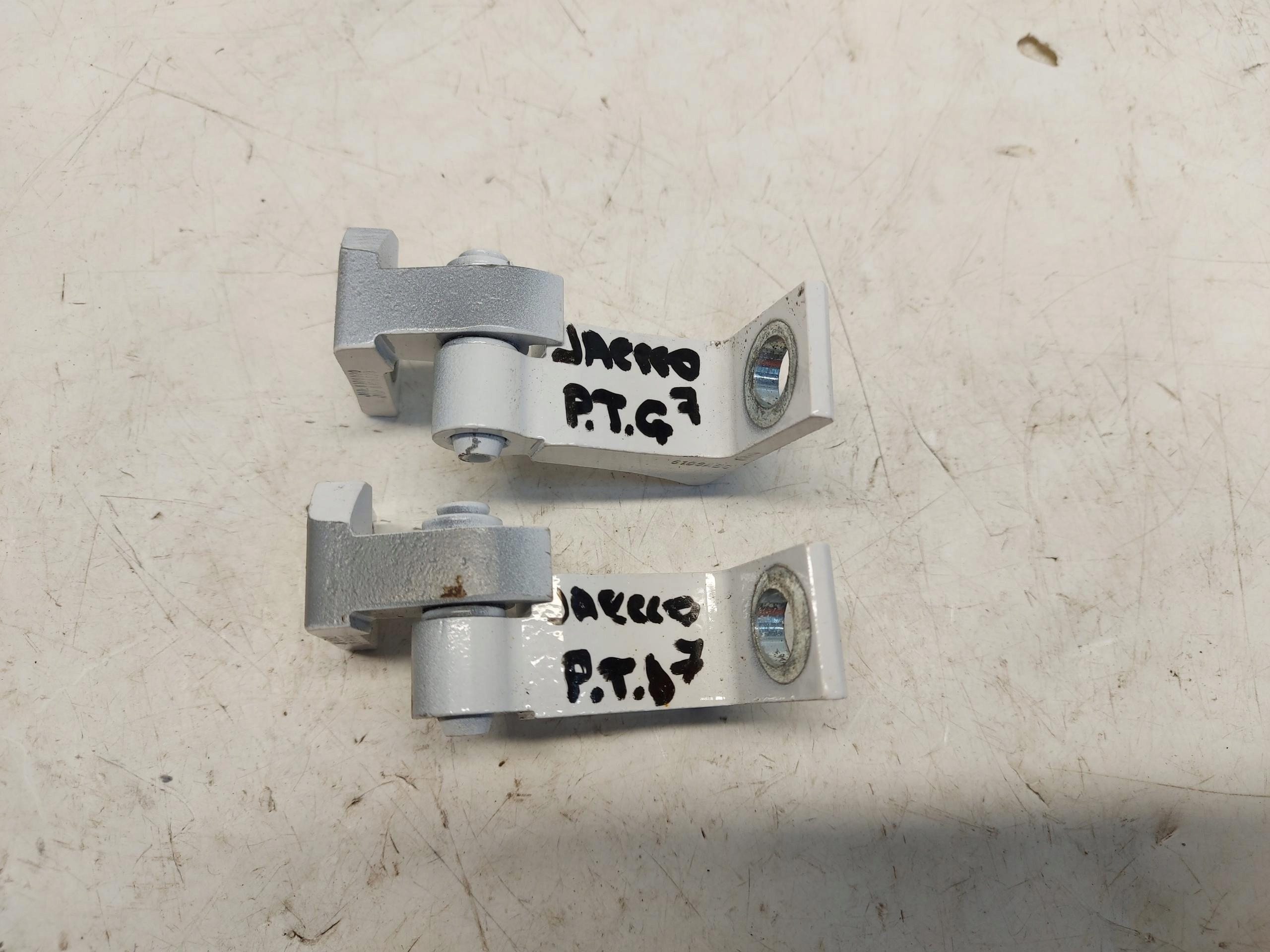 Cherry Jaecoo 7 PHEV 2025r hinge rear part right gora dol komplet