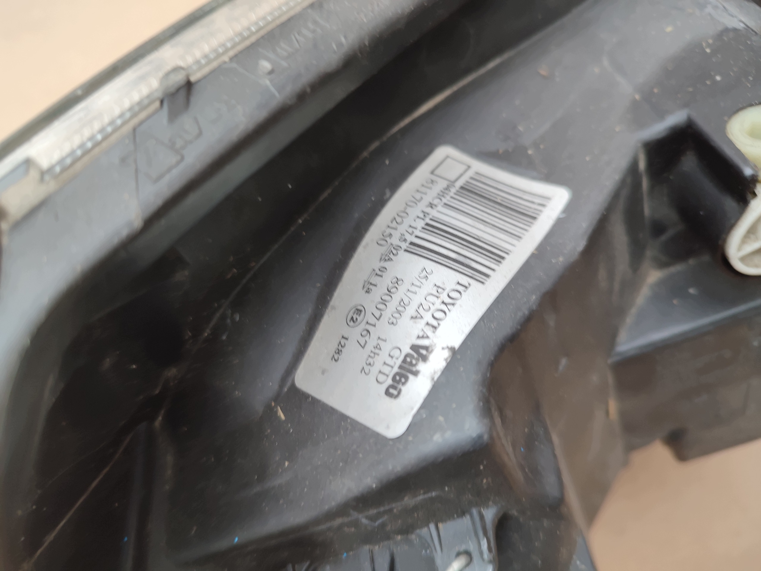 light left front left front Toyota Corolla E120 E130 81170-02150