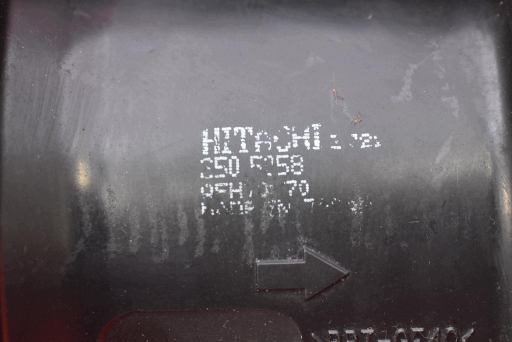 flow meter AFH70M-74 AUDI Q5 8R 3.0 TDI 239 KM 12-17