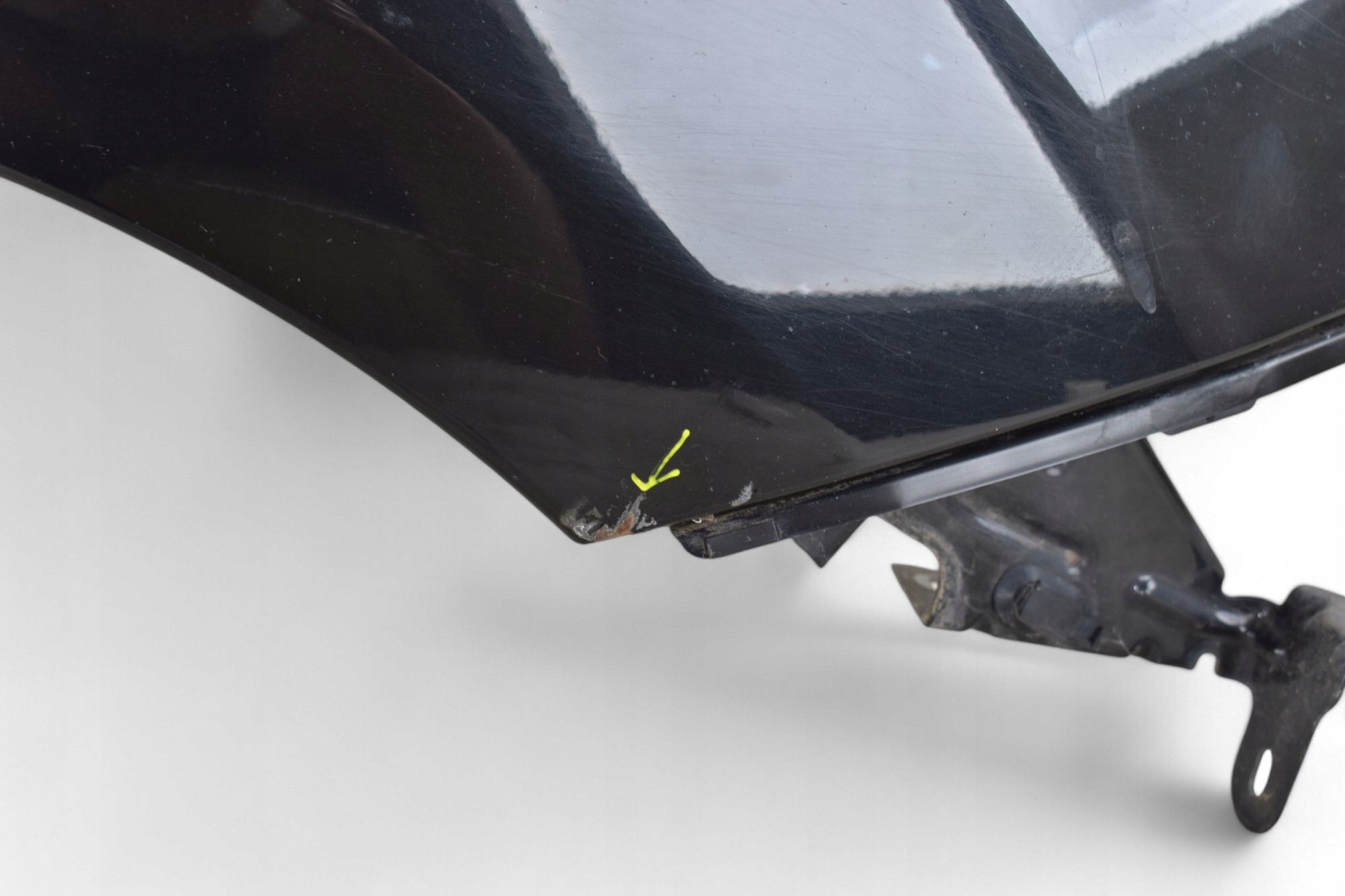 fender right front CITROEN DS3 2009-2016r. black EXL