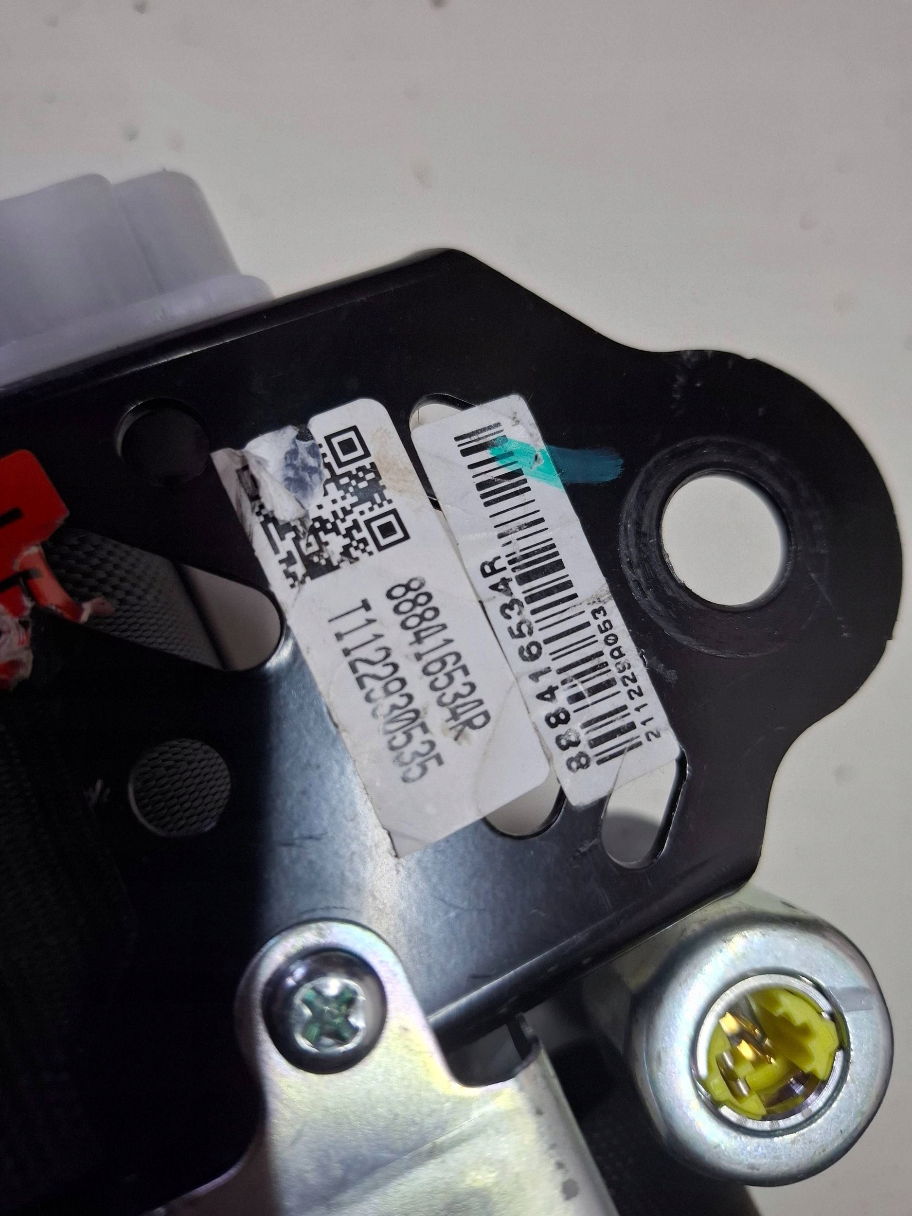 Dacia SPRING ремень безопасности комплект перед зад оригинал европа