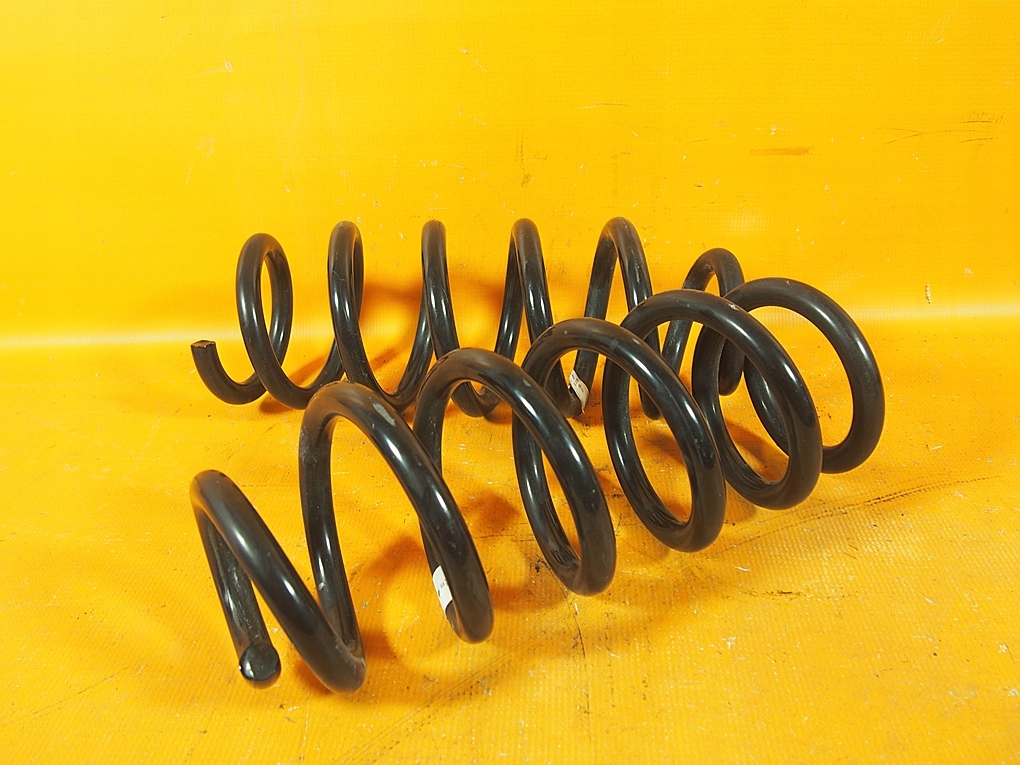 Audi Q7m Спреди Ходової частини ПЕРЕД КОМПЛЕКТ 4m0411105an