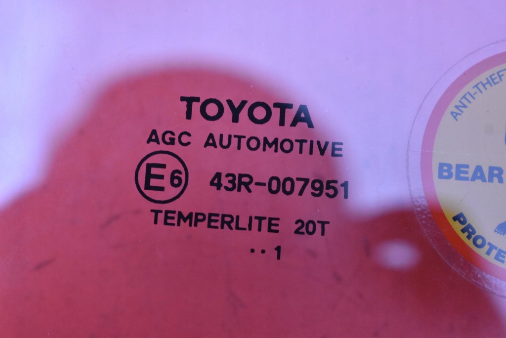 window side right front front TOYOTA YARIS 4 IV 5D HB 20