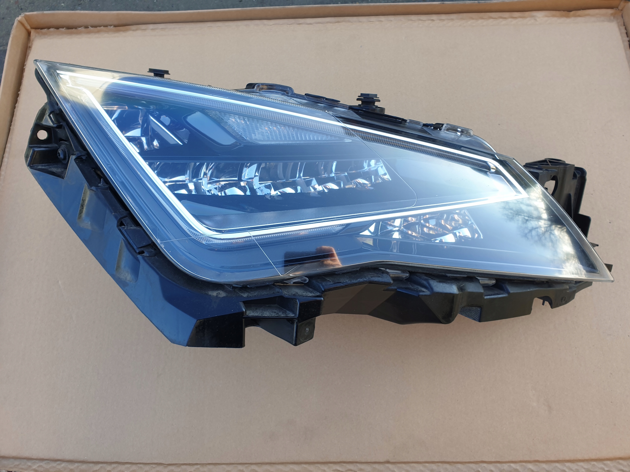 light front right support FULL LED SEAT LEON 3 III 5F 2013- 5F1941008A