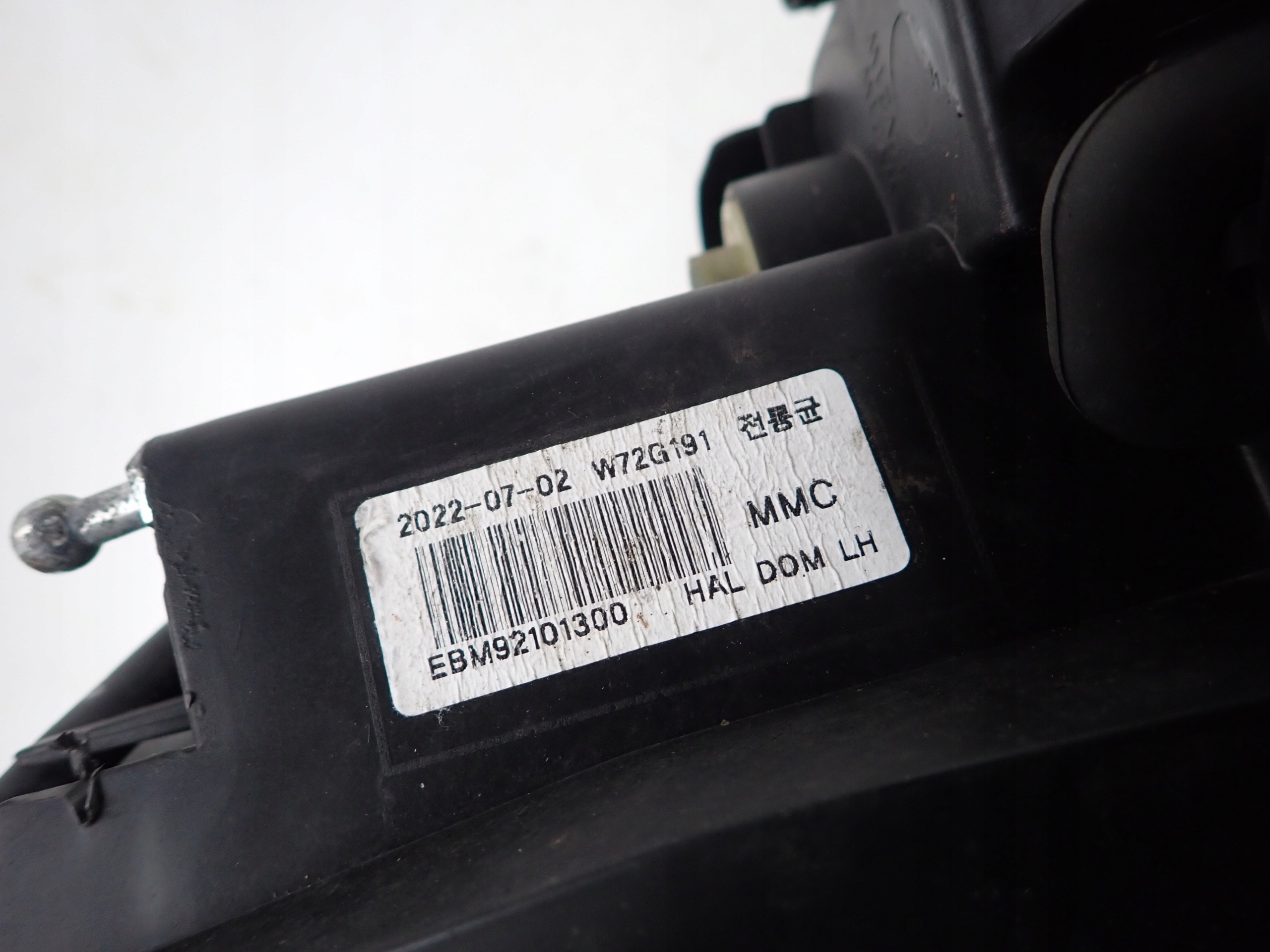 MITSUBISHI LANCER X 07-16 light left front front 8301C3-37