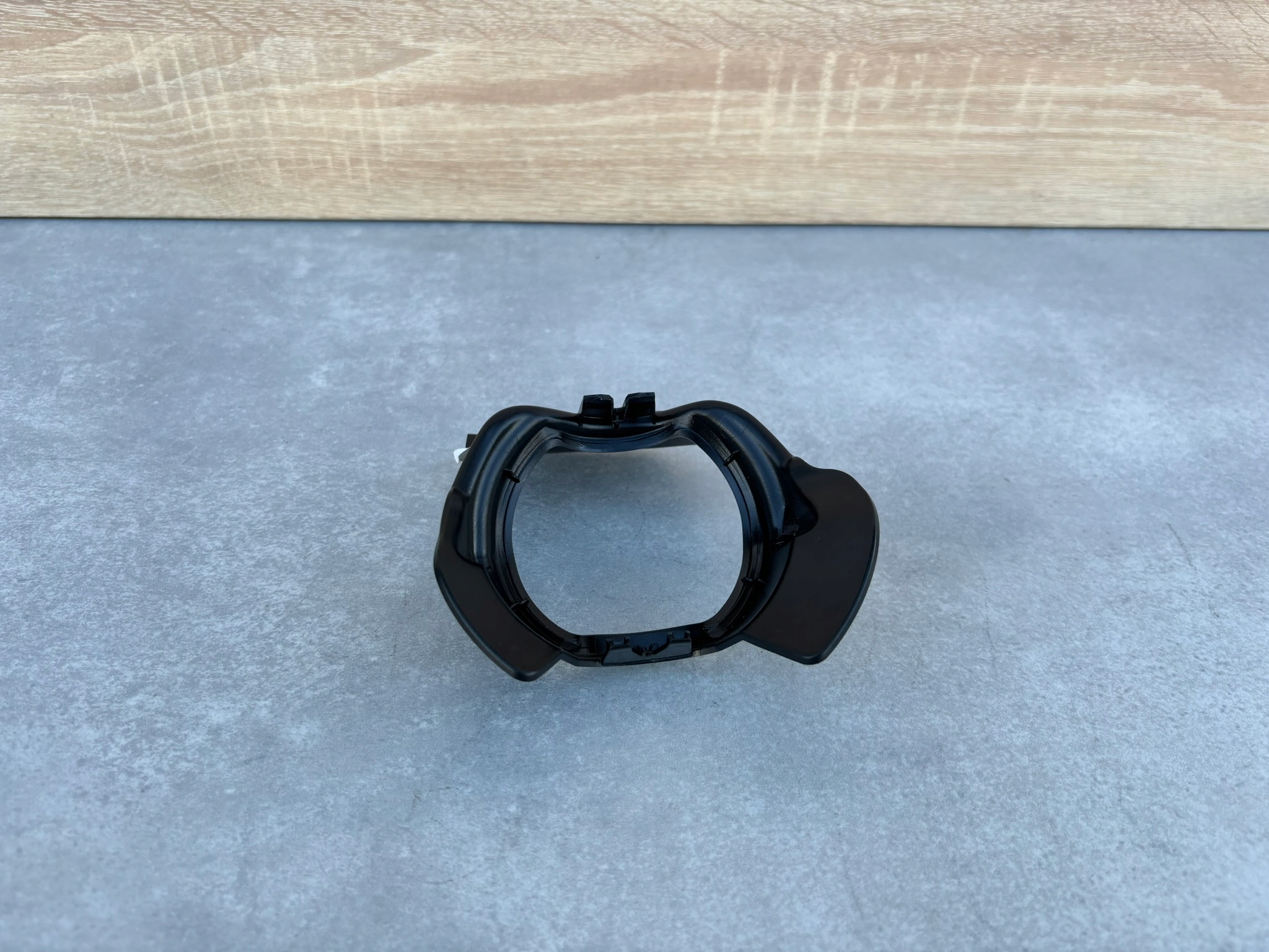 bracket cover SOCZEWKI lights front FORD L90158524 KA2/073
