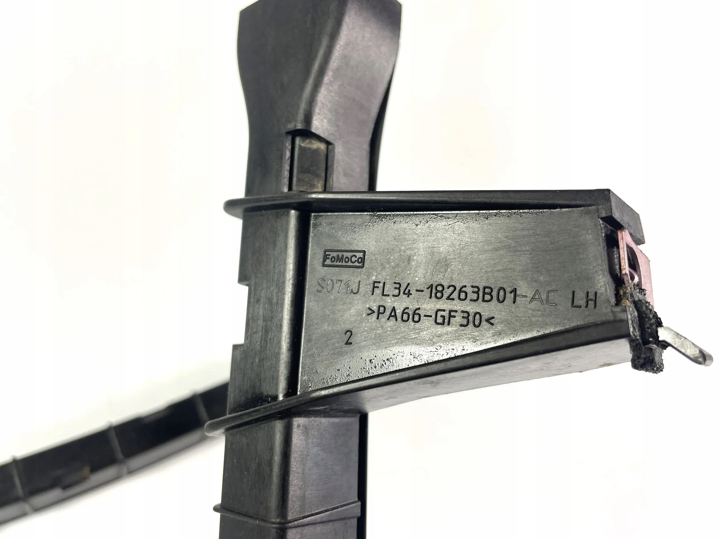 Ford F150 prowadnica windows left rear part 2015-20 Super Cab