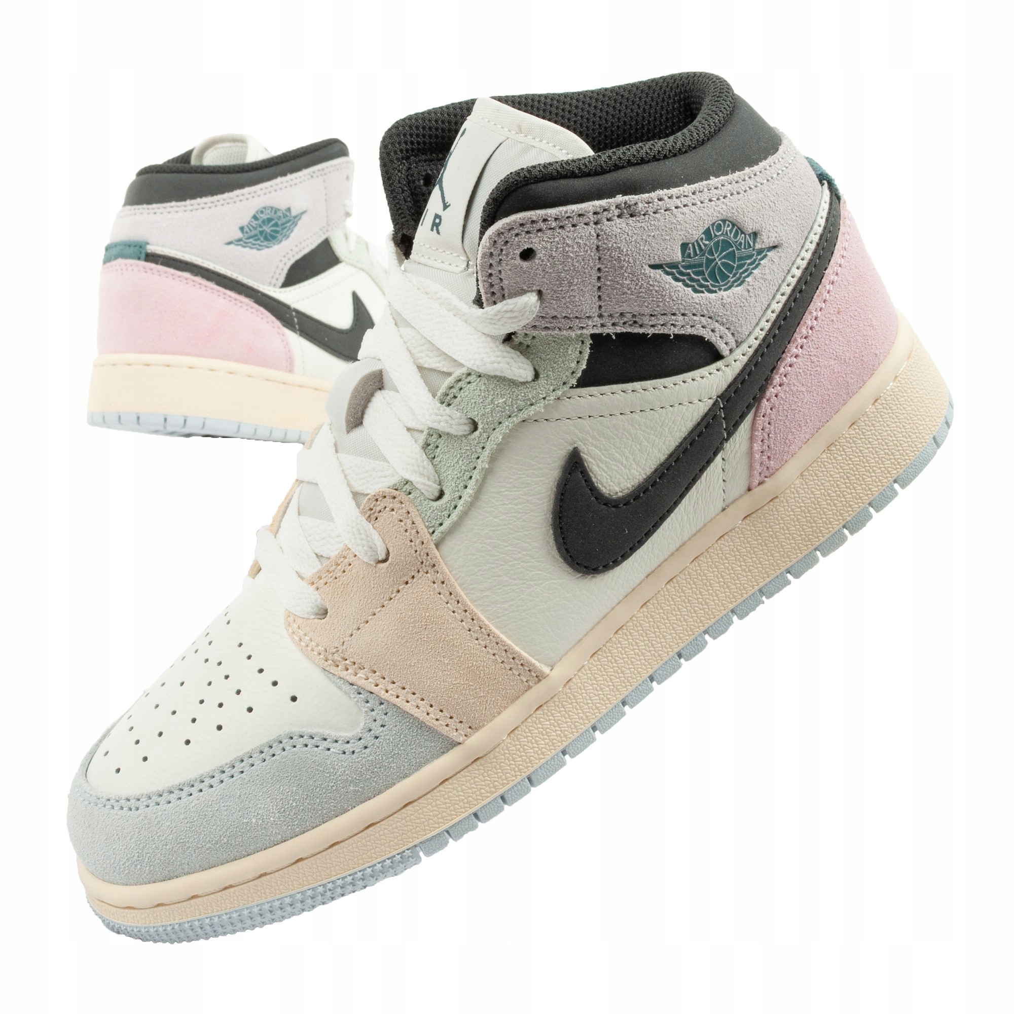 Dámské sportovní boty nad kotník Nike Air Jordan 1 vel.36, módní tenisky