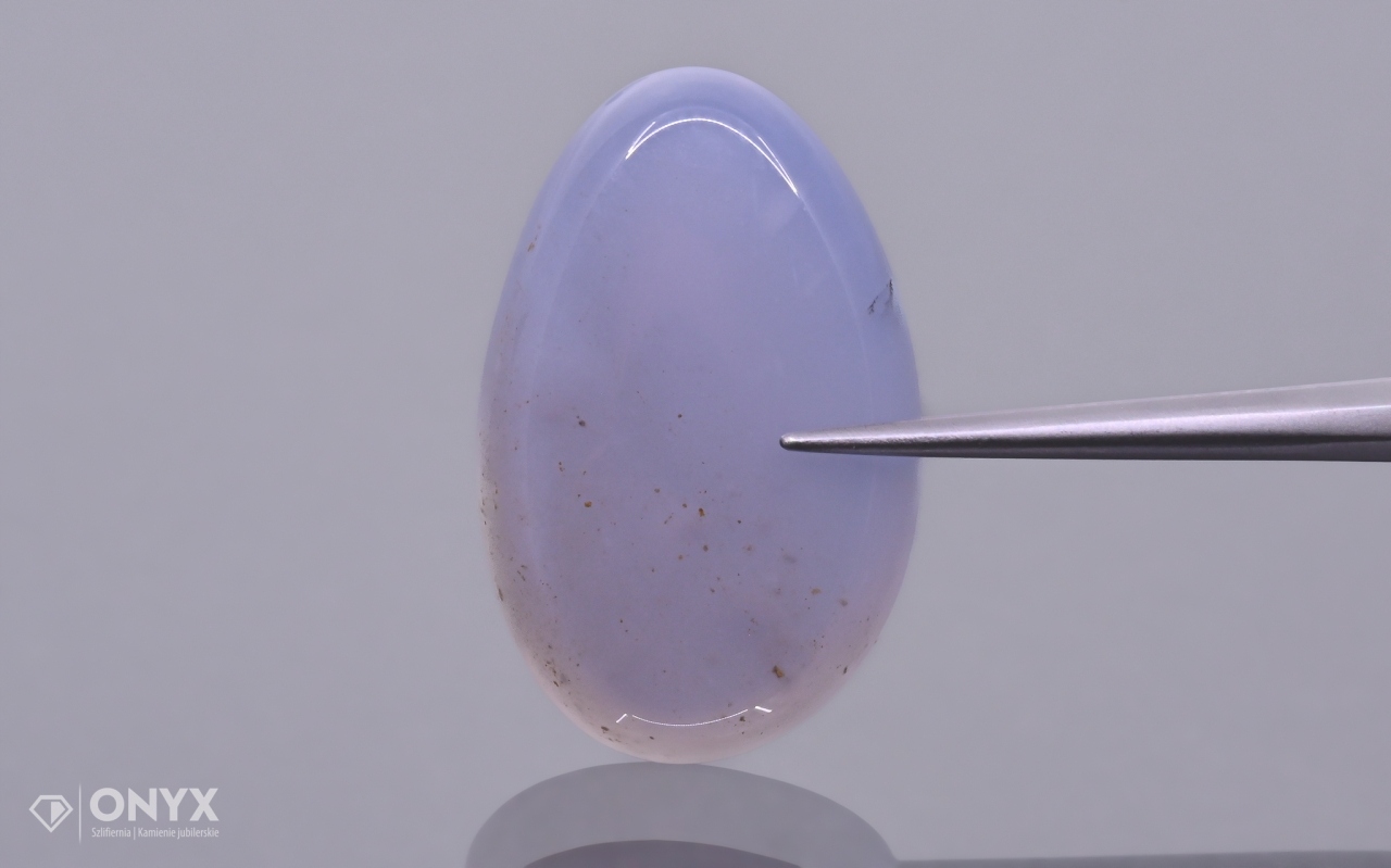 Chalcedon modrá konvexní nepravidelná destička 25x16 mm