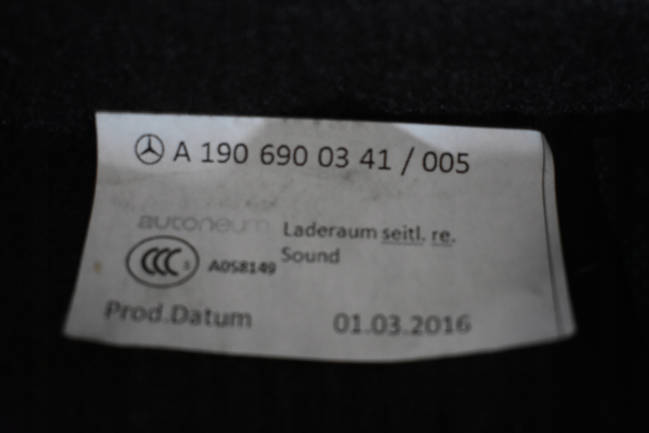 IDEALNY side upholstery boot right MERCEDES GT W190 1