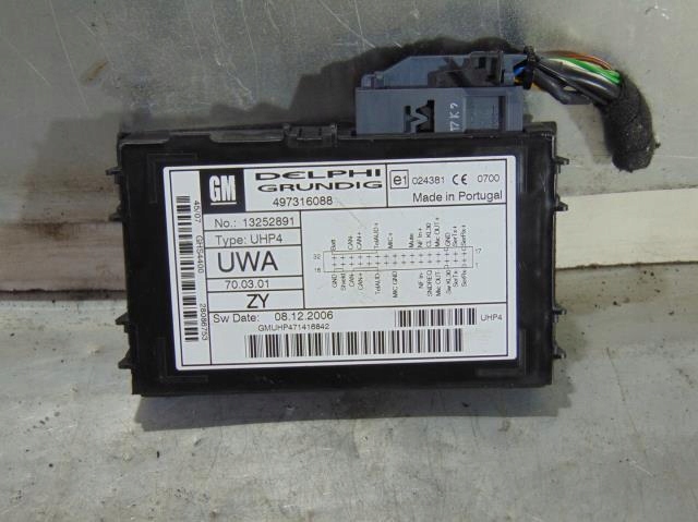 МОДУЛЬ ДРАЙВЕРА BLUETOOTH ASTRA III GTC 13252891