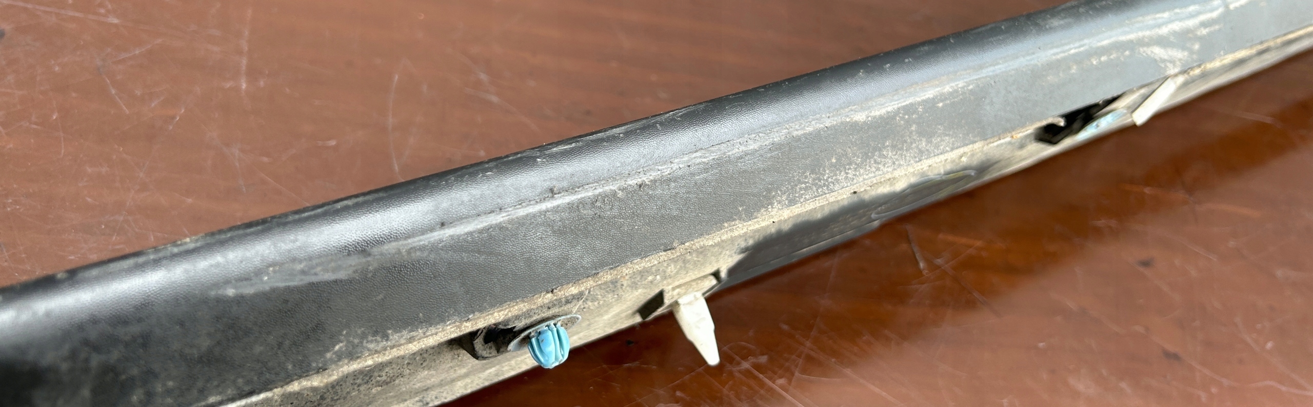 молдинг порога правая mitsubishi Space Star II 6512A480