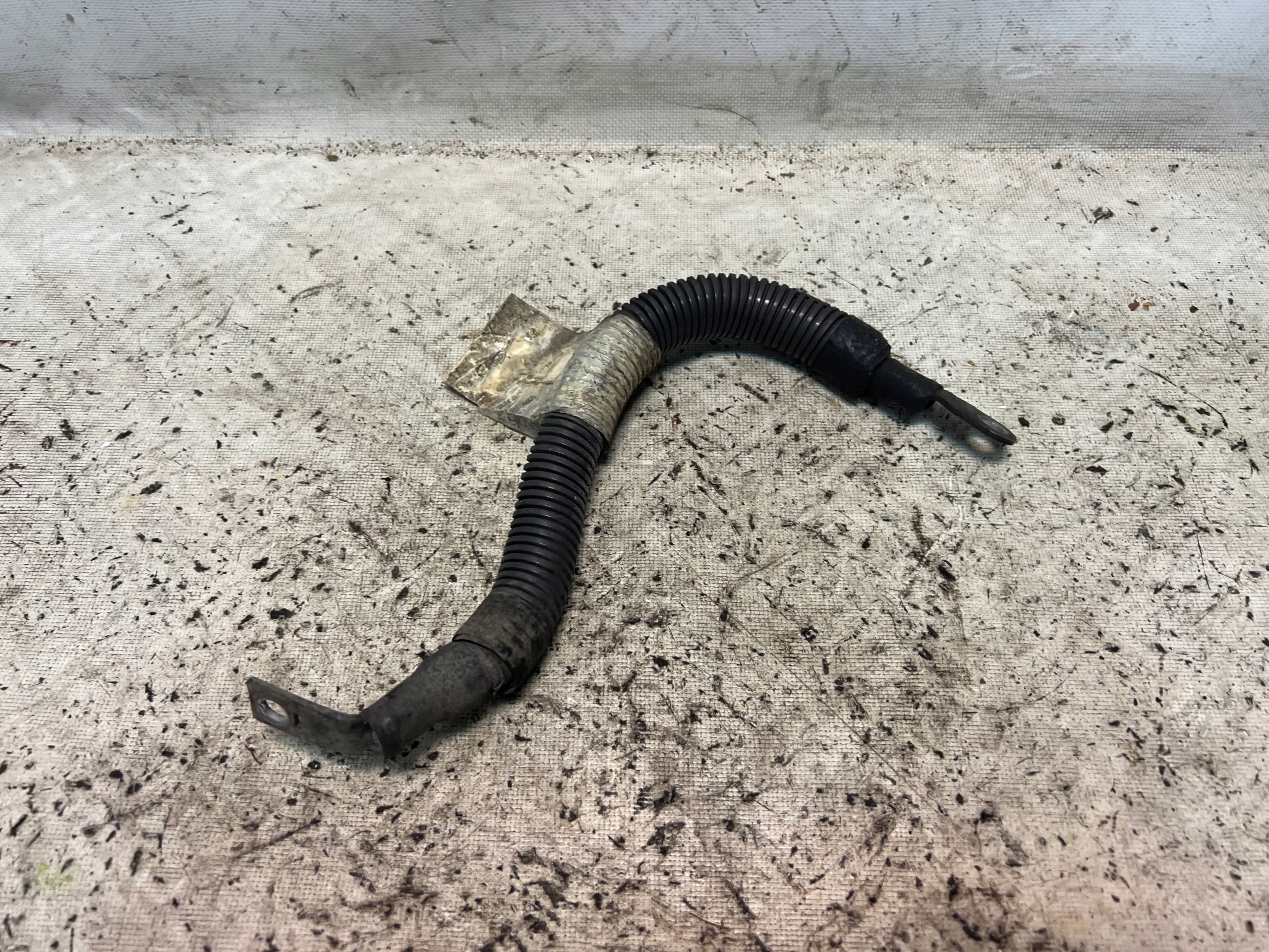 JEEP GRAND CHEROKEE WK2 3.0 CRD PRZEWÓD MASOWY Numer katalogowy części 04560232AB