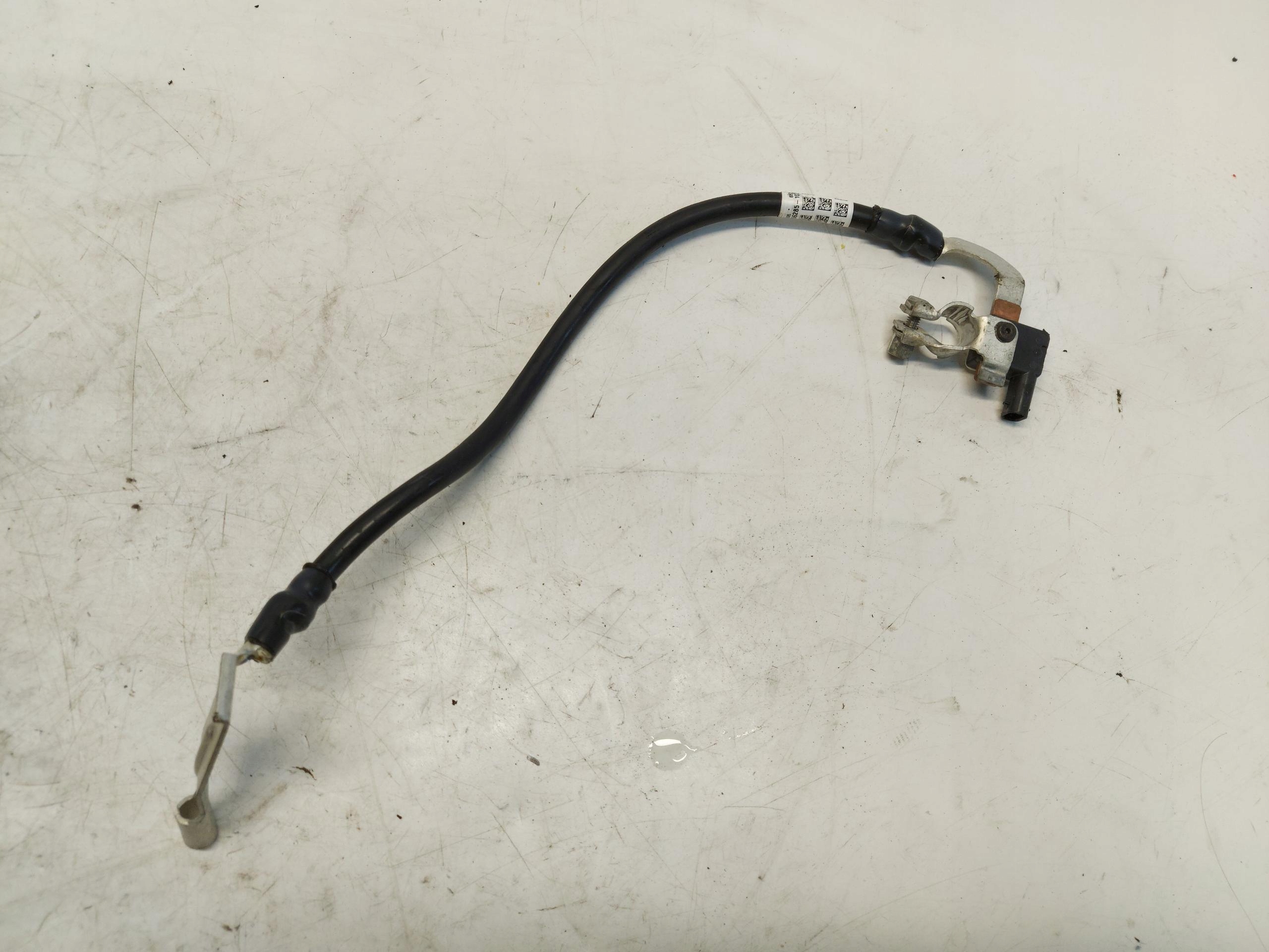 BMW U06 220d terminal cable battery 5A456E302