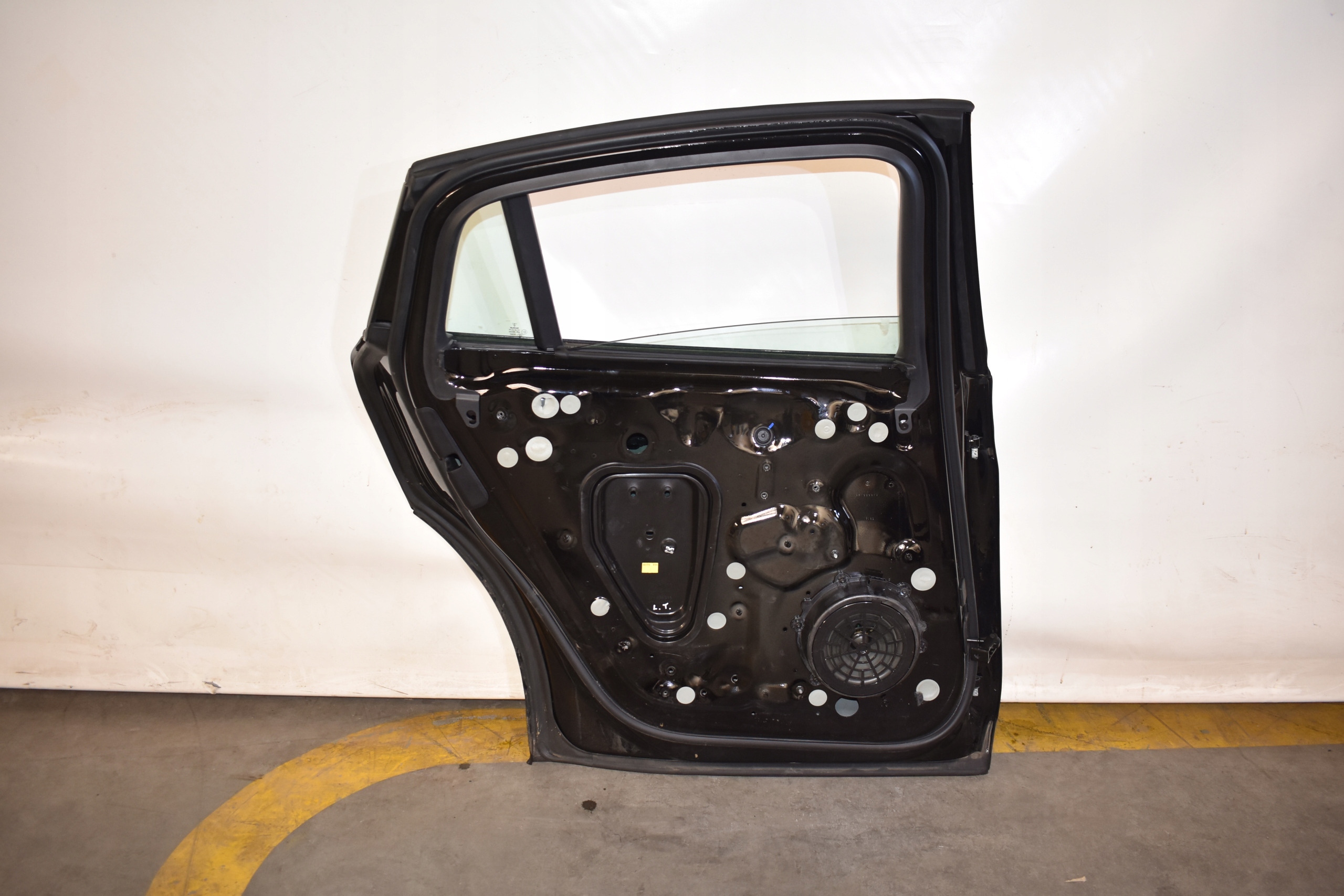 IDEALNE Tür heck hinten links PORSCHE PANAMERA 971 976 Farbe 041 1