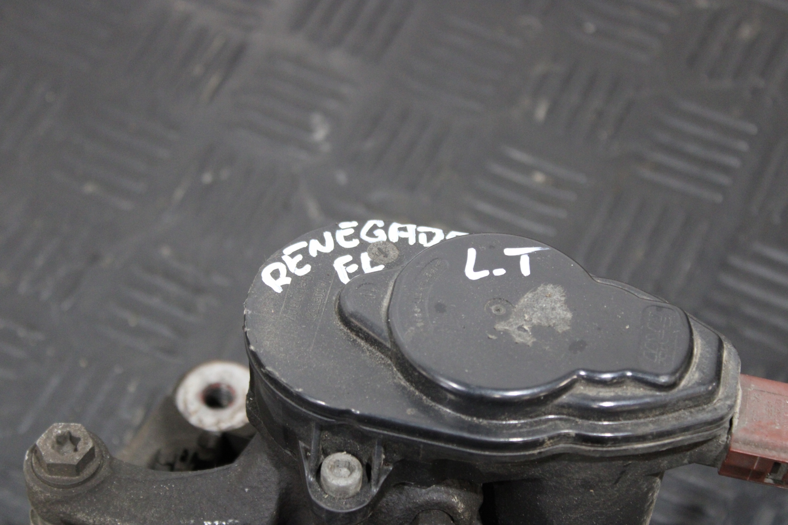 caliper brake left rear part JEEP RENEGADE LIFT