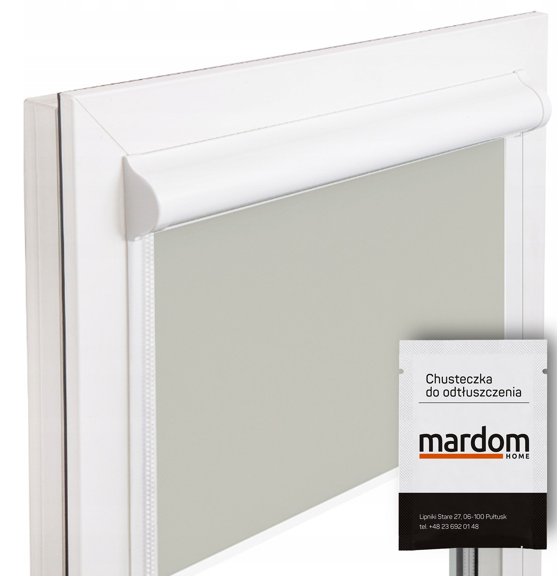 ROLETA ZACIEMNIAJĄCA WEWENĘTRZNE ROLETY W KASECIE Z PROWADNICAMI