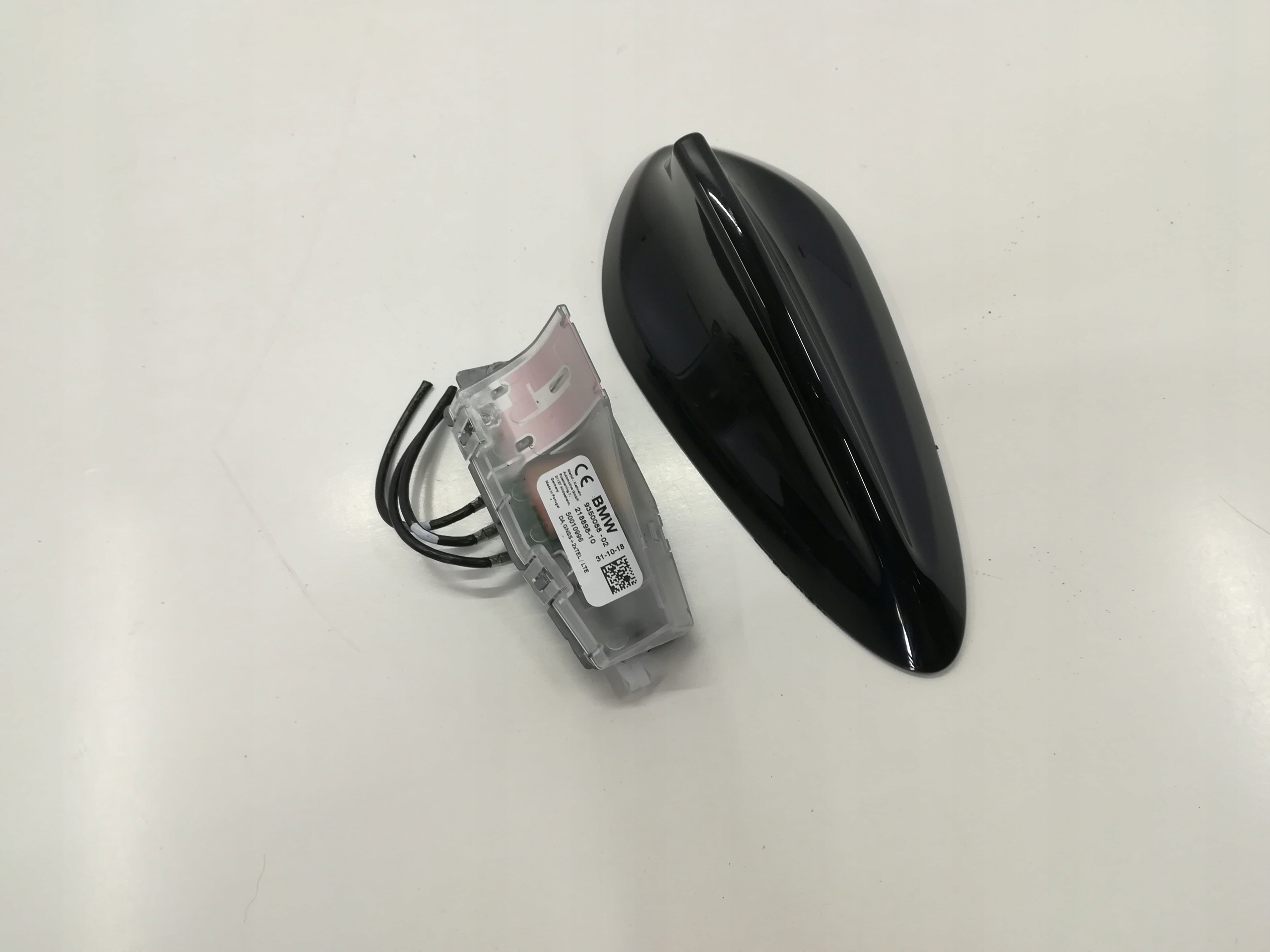 BMW F20 F21 LCI антенна радио на крыше 475 9350088