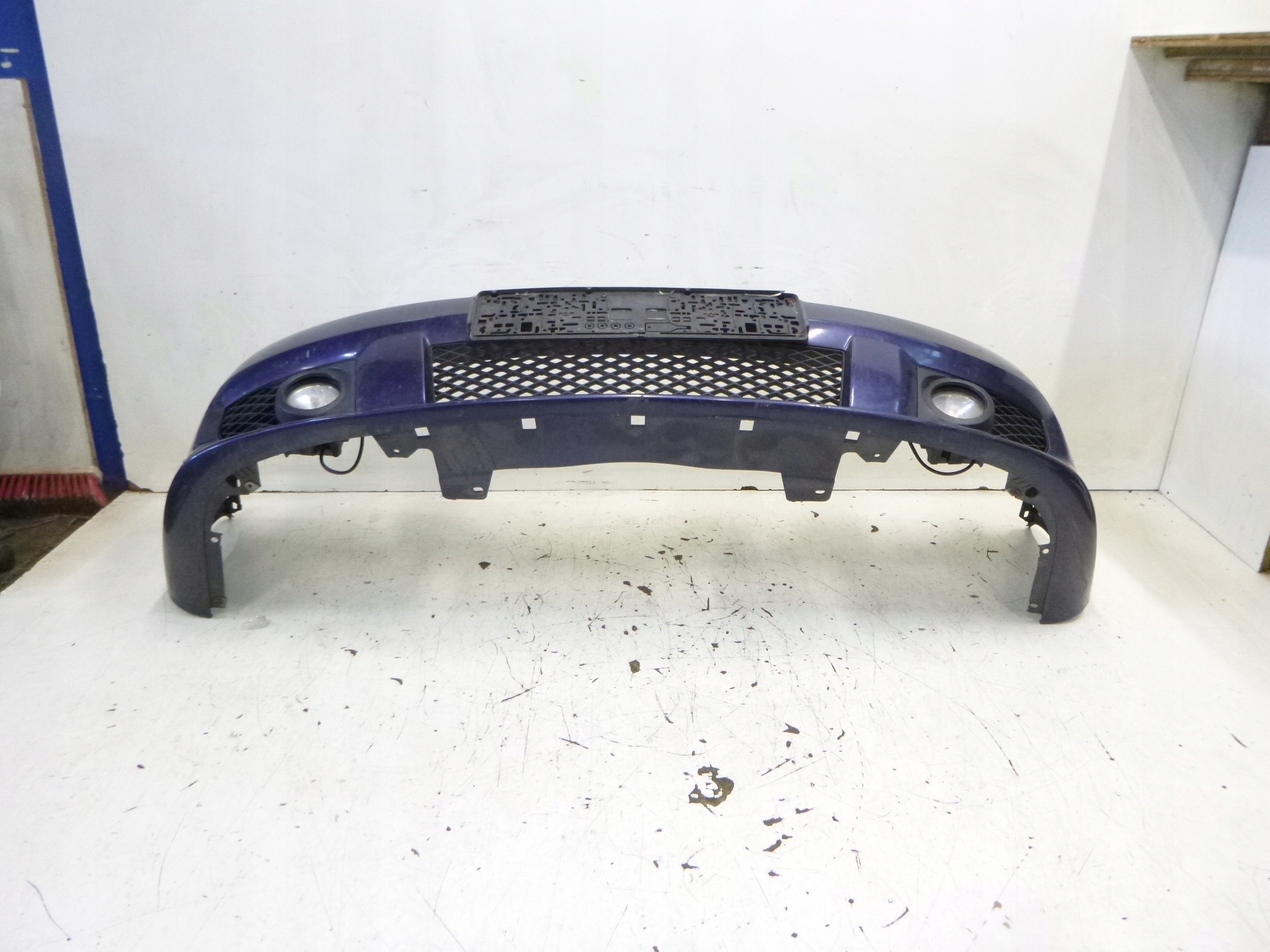 front bumper Mazda Premacy 22A 2002r.