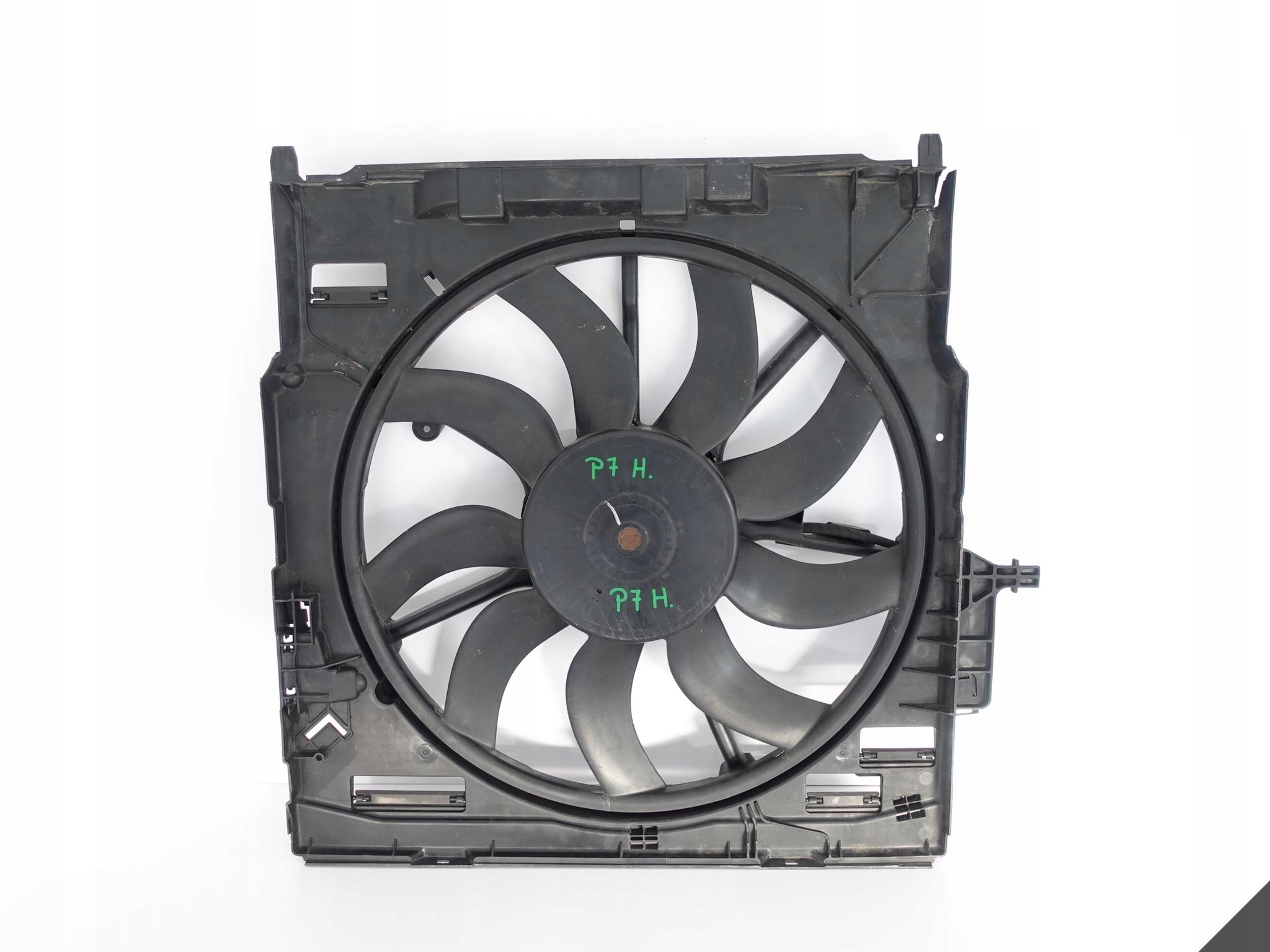 BMW X5 F15 E70 X6 F16 E71 WENTYLATOR 7634471 850W