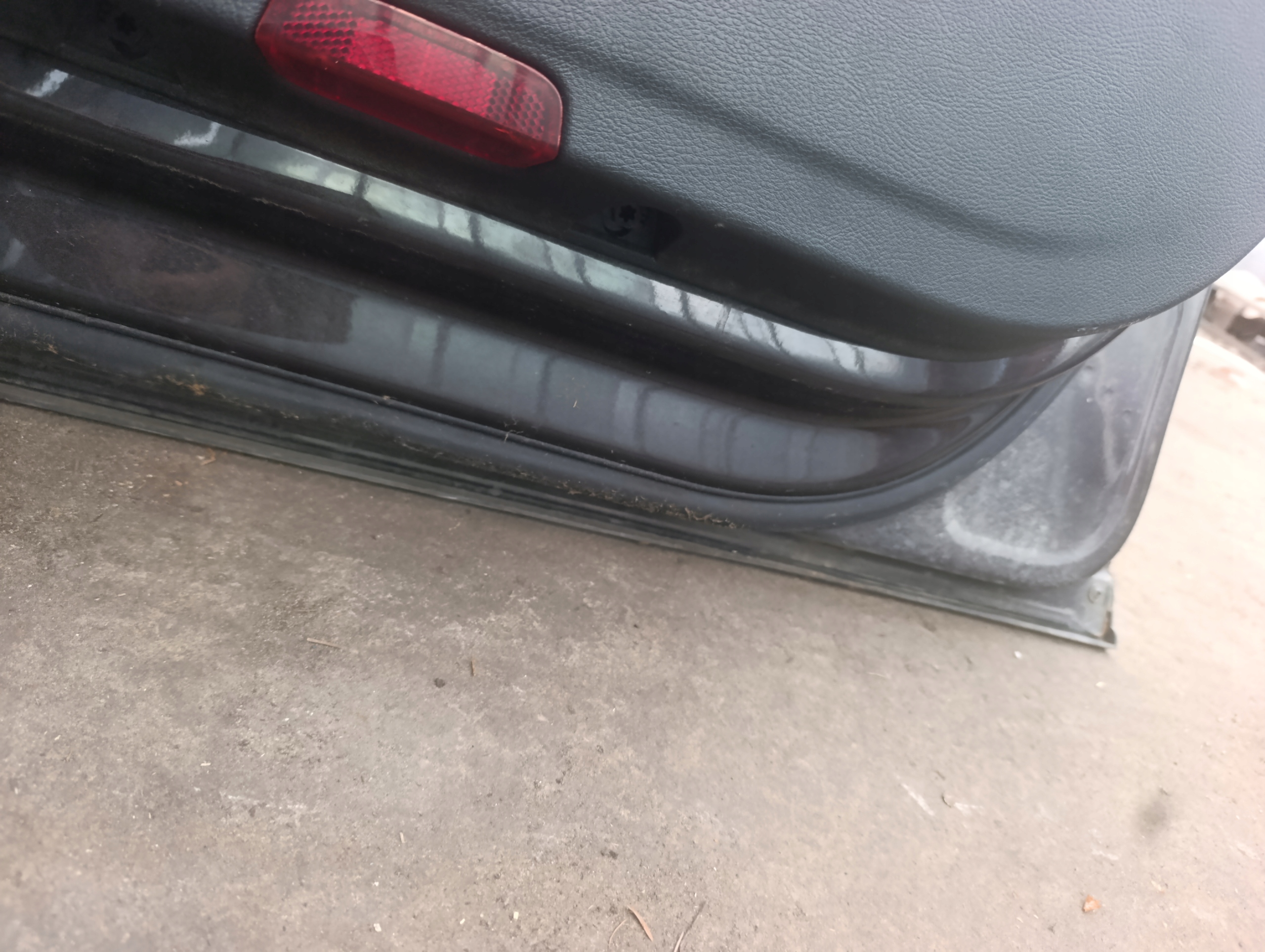 door right front VOLKSWAGEN PASSAT B7 KOMBI LC8Z