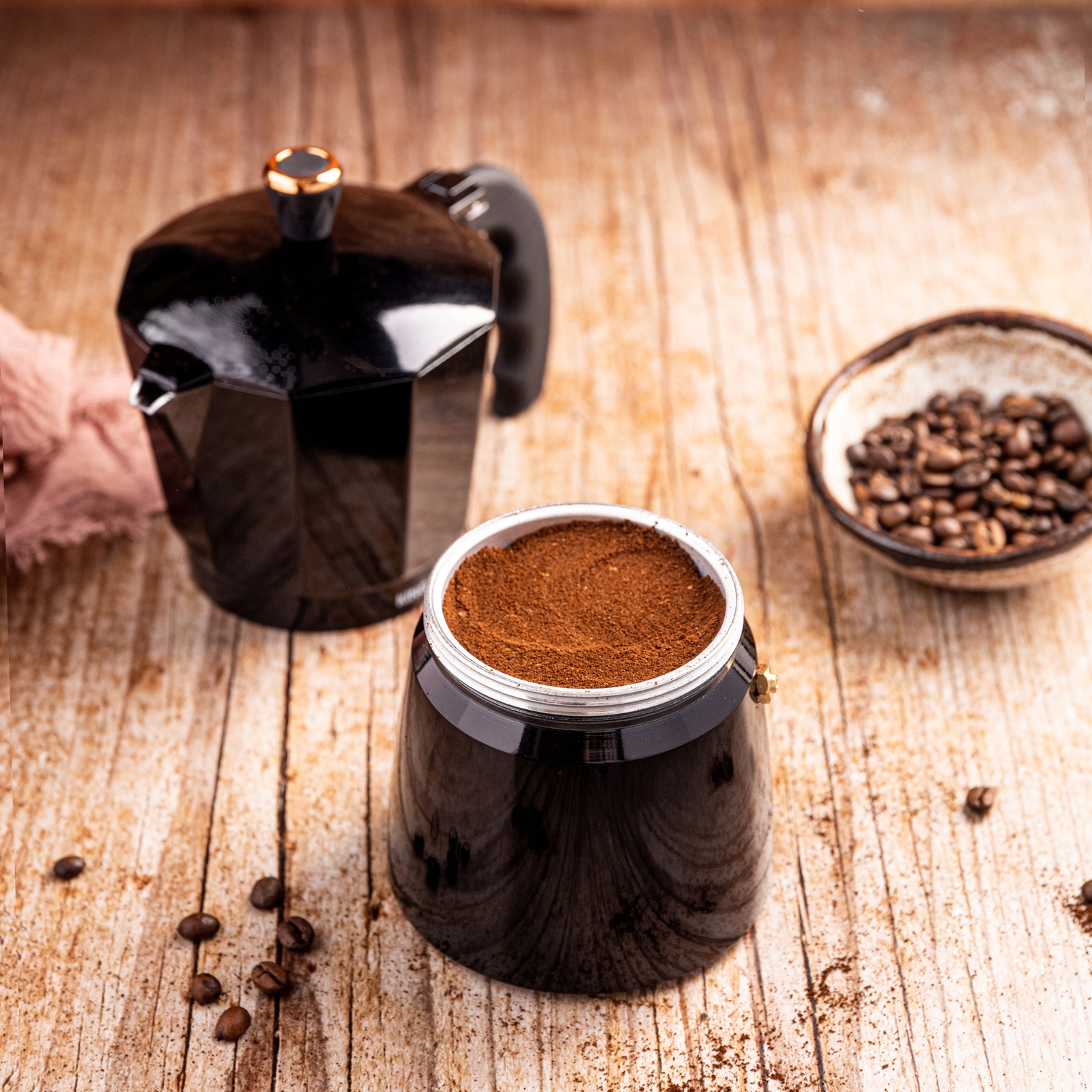 Kawiarka Zaparzacz KINGHoff KH1885 12 filiżanek Do indukcji Espresso 600 ml Stan opakowania oryginalne