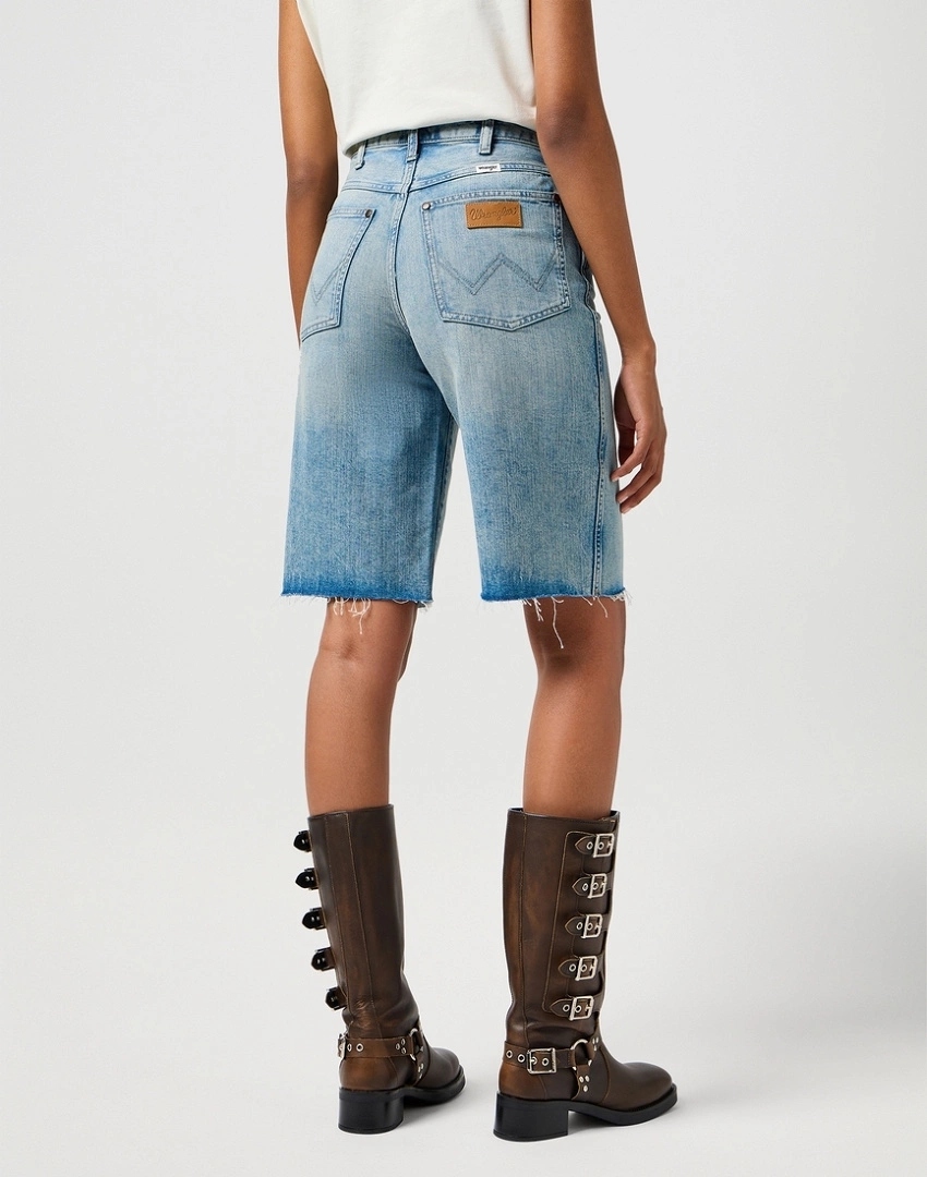 Dámské kraťasy kraťasy Wrangler Jort Sand Surf 112362710 W25